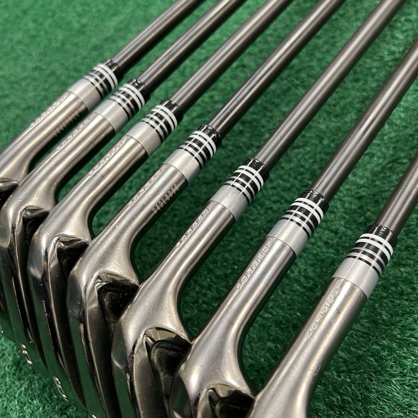 Srixon ZX7 MKII Gunmetal Black Iron Set 4-PW MRH Stiff Flex KBS Tour Black Steel