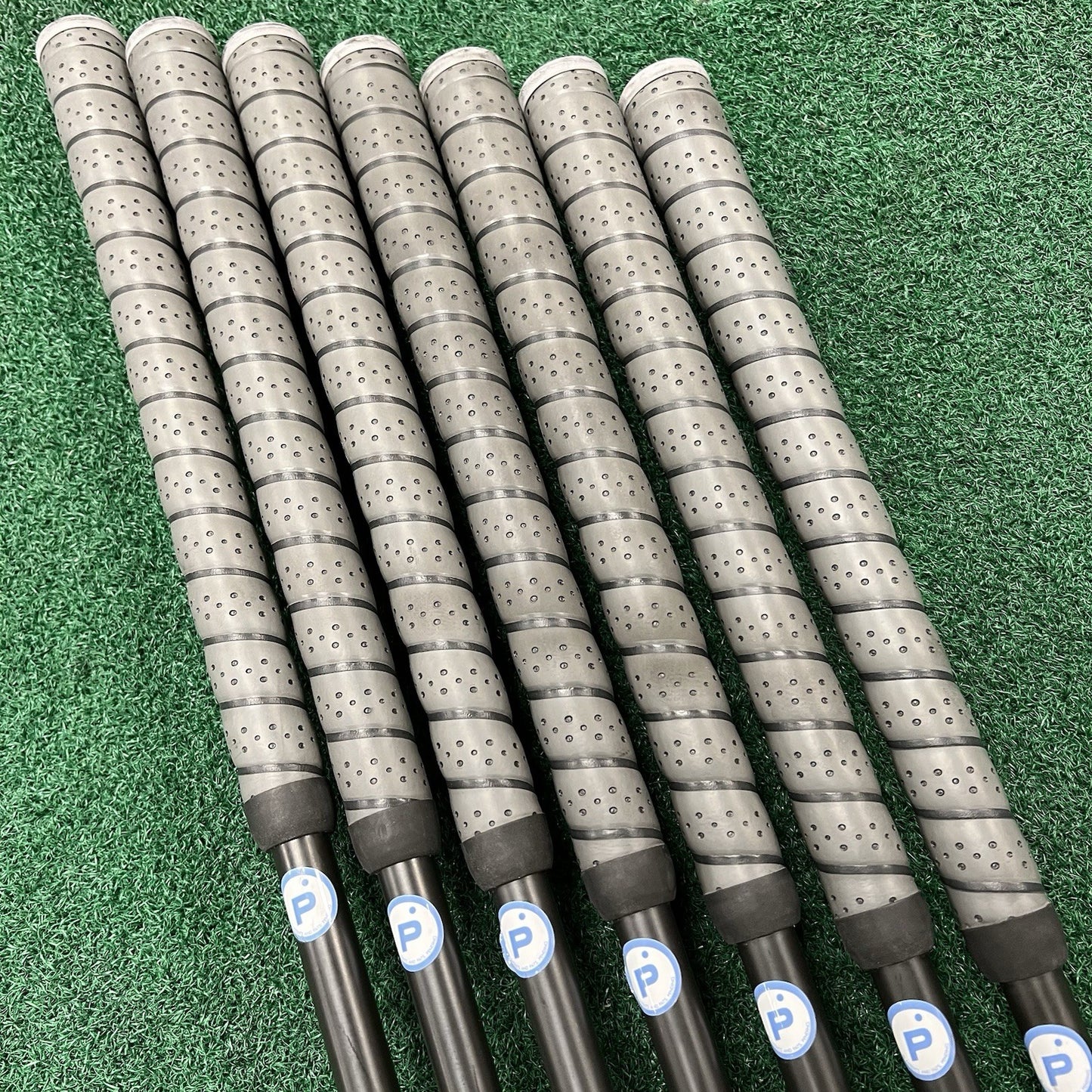 Srixon ZX7 MKII Gunmetal Black Iron Set 4-PW MRH Stiff Flex KBS Tour Black Steel