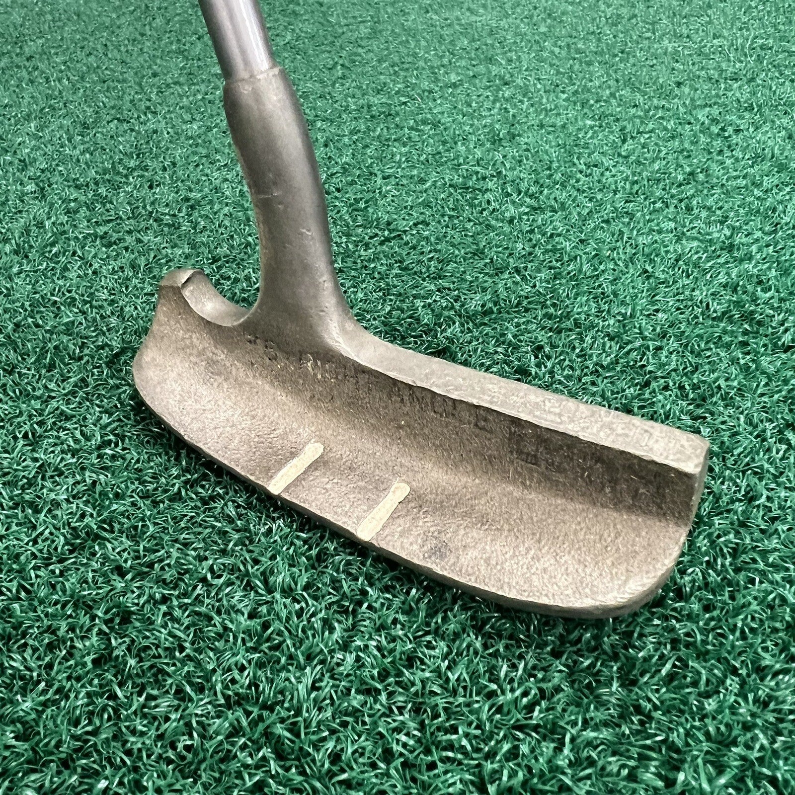 Lynx Right Angle #6 Putter Men's Right Hand Regular Flex Steel Shaft 35"