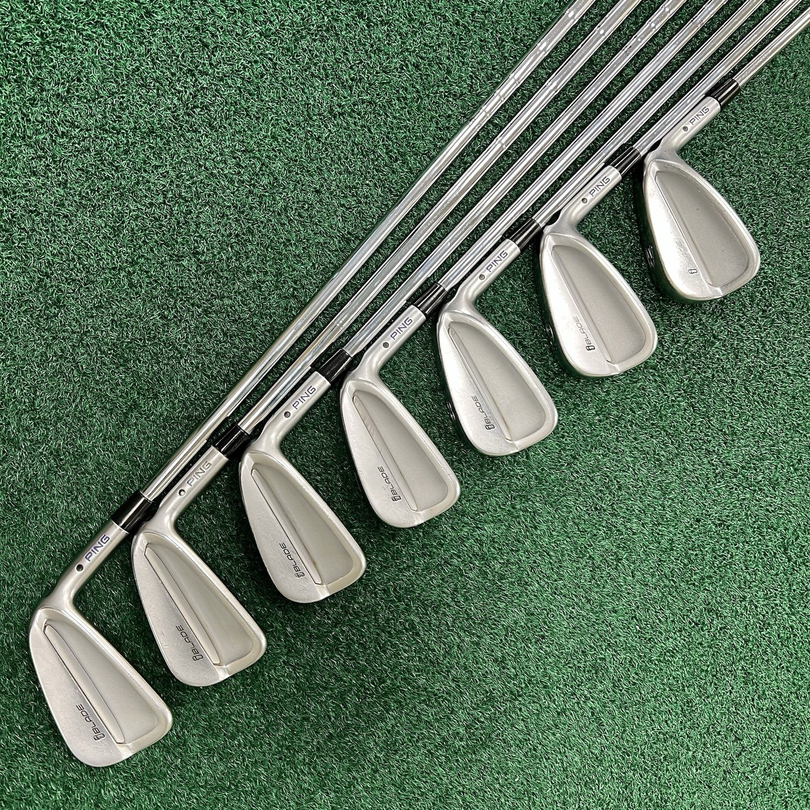 PING iBlade Black Dot Iron Set 4-PW Men's Right Hand Regular Flex Steel Shafts