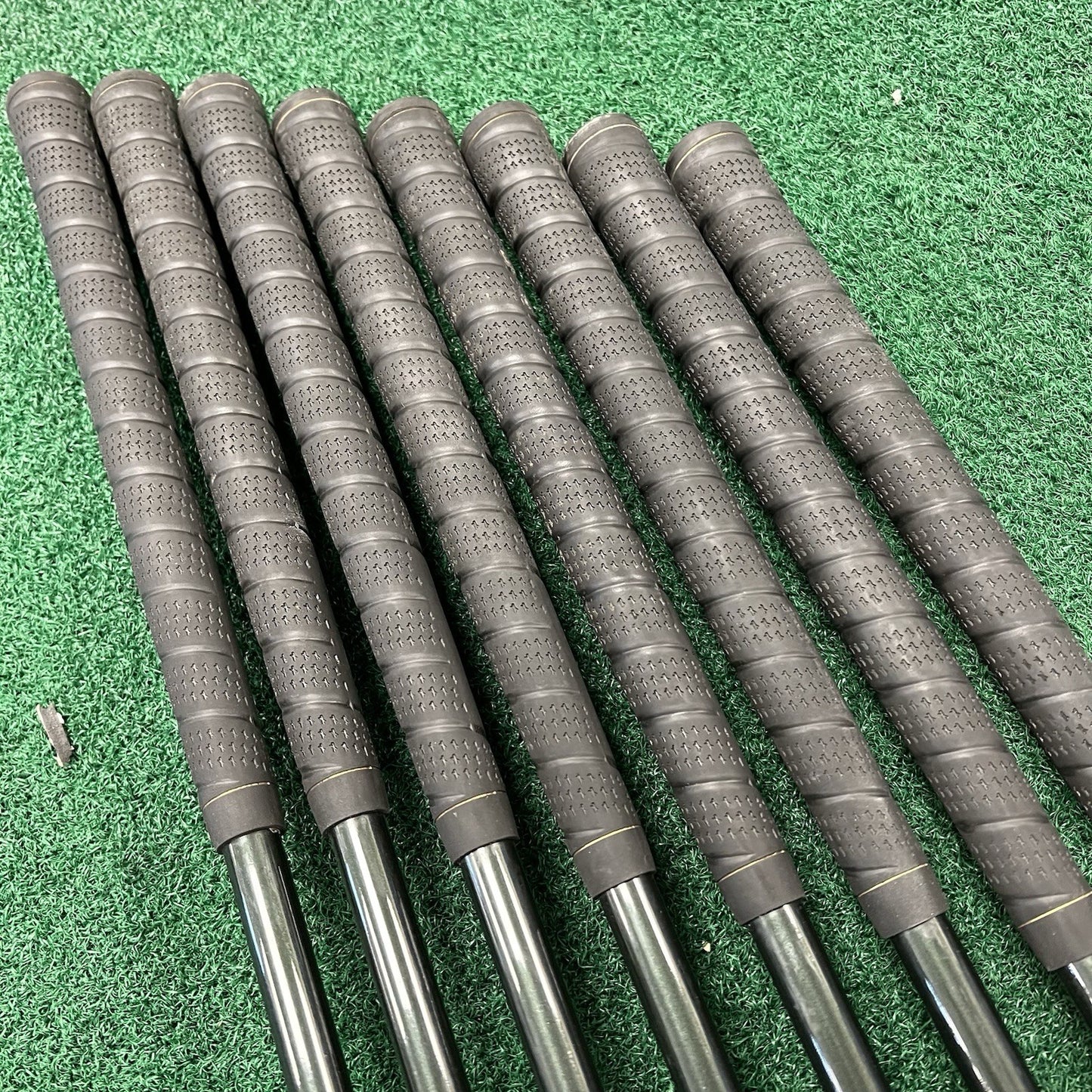Warrior TCP Iron Set 3-PW MRH Regular Flex Graphite Similar to NIKE Slingshot
