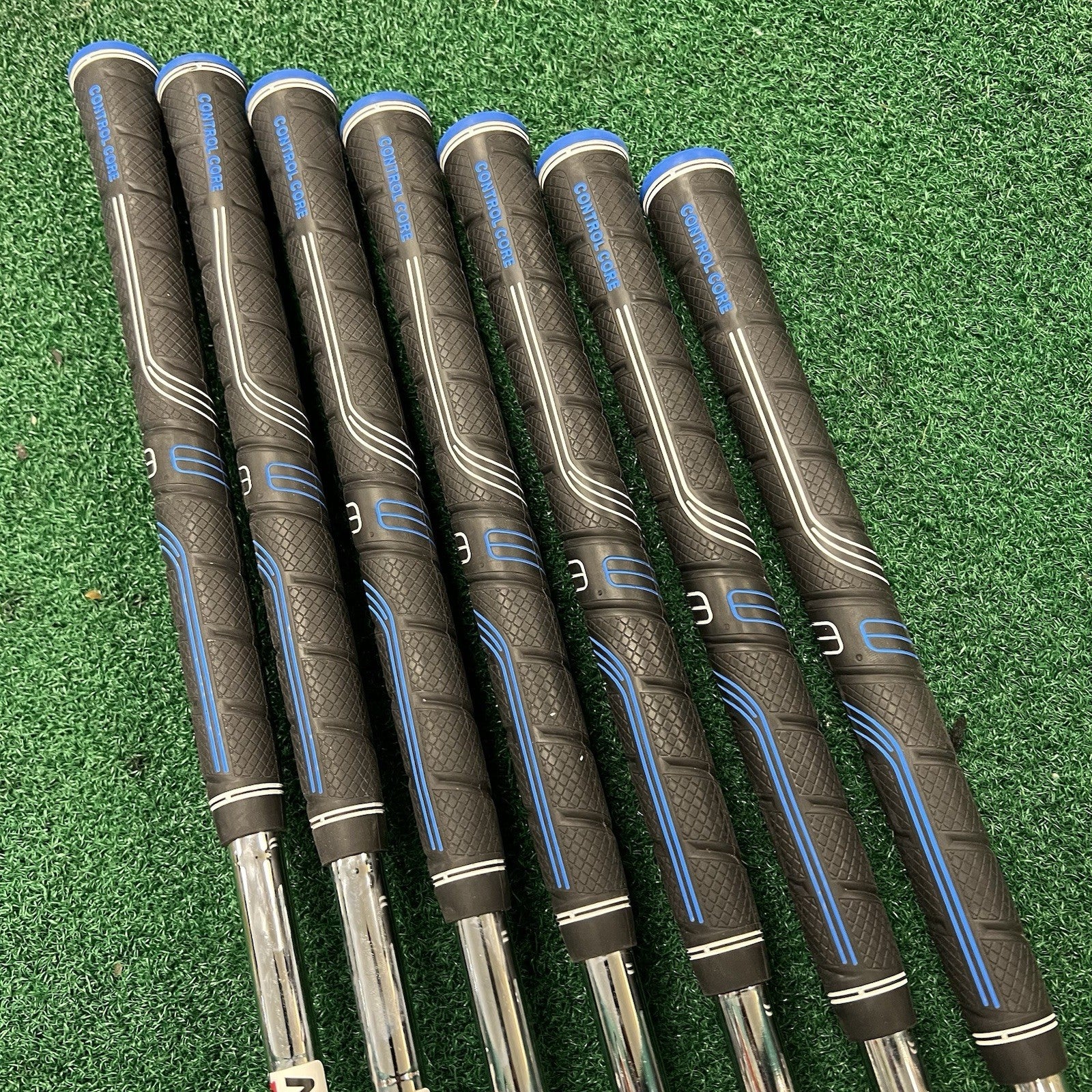 TaylorMade Stealth Iron Set 4-PW Regular Flex Steel KBS Max MT R85 Shafts MRH