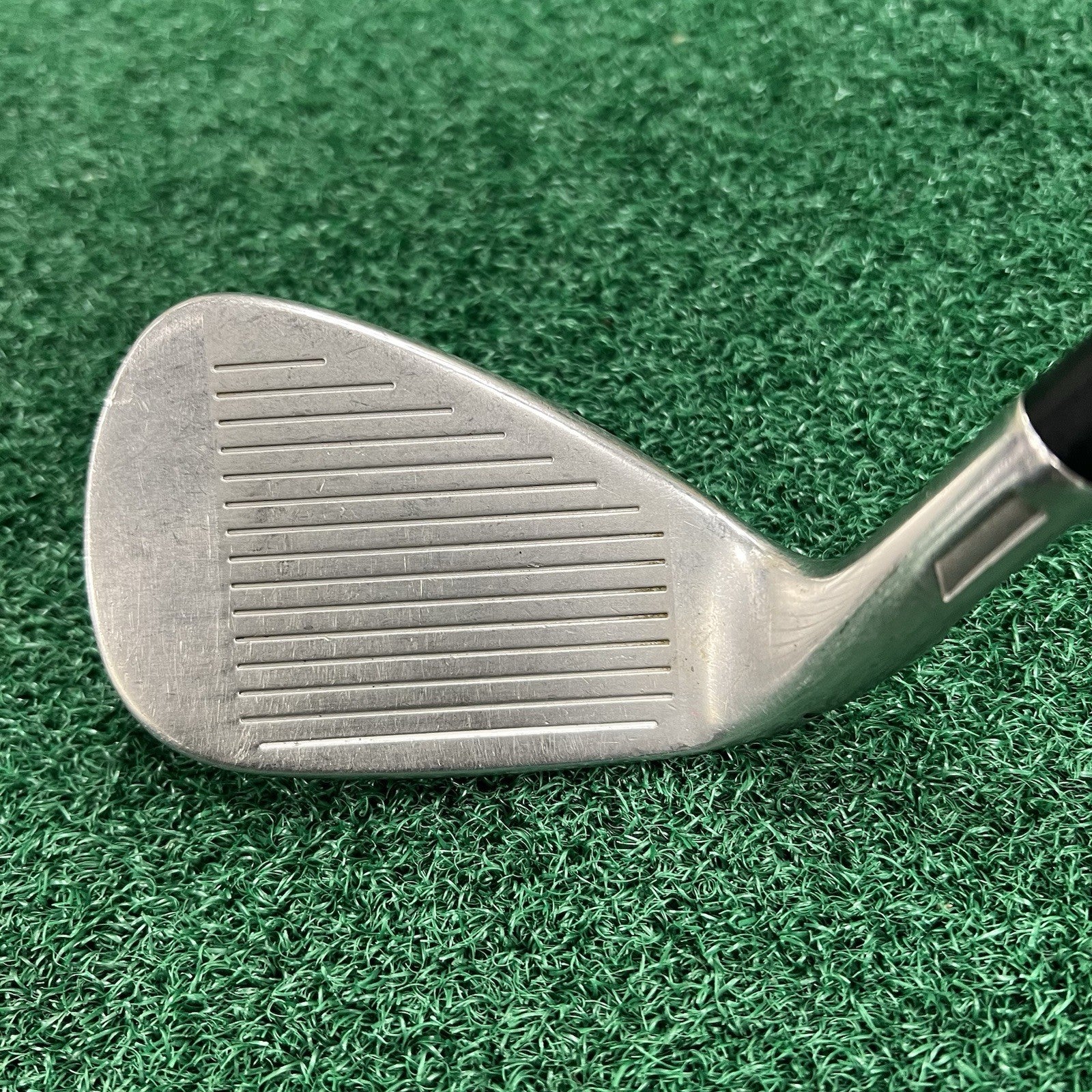 TaylorMade SIM2 Max AW Approach Wedge Fujikura Ventus Blue Graphite Senior Flex