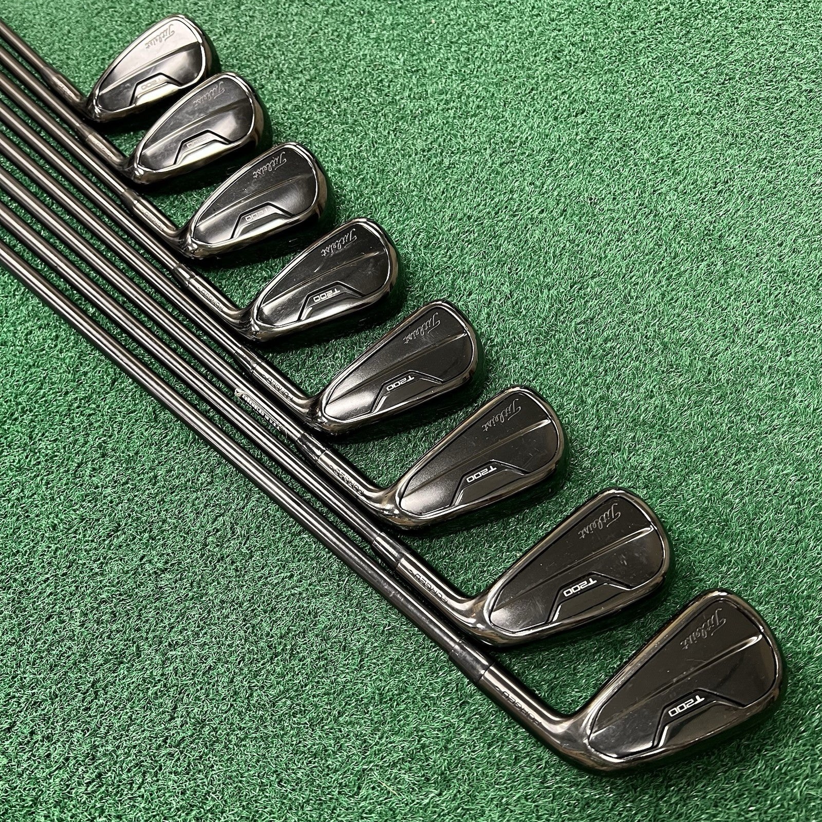 Titleist T200 Black Onyx Iron Set 4-PW+48° MRH Extra Stiff Project X LZ Steel