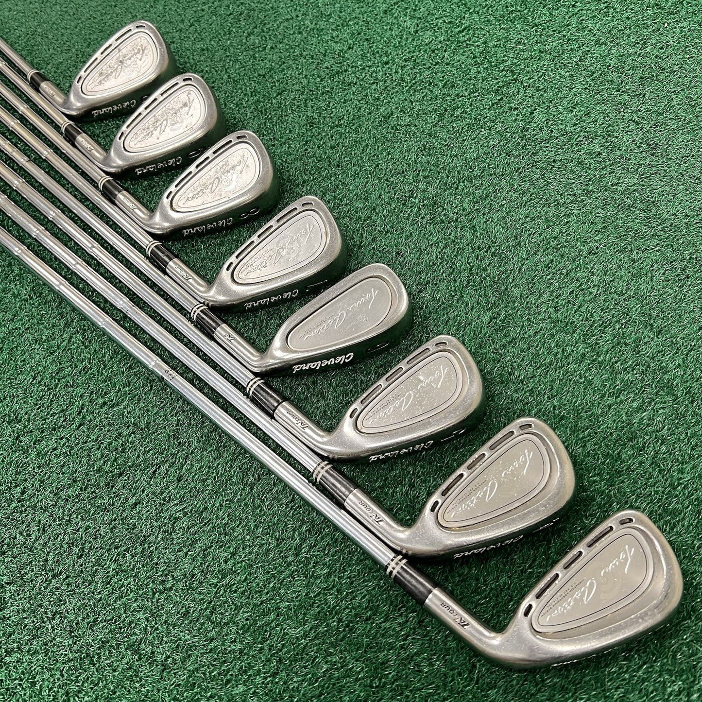 Cleveland Tour Action TA7 TOUR Iron Set 3-PW Dynamic Gold Regular Flex Steel