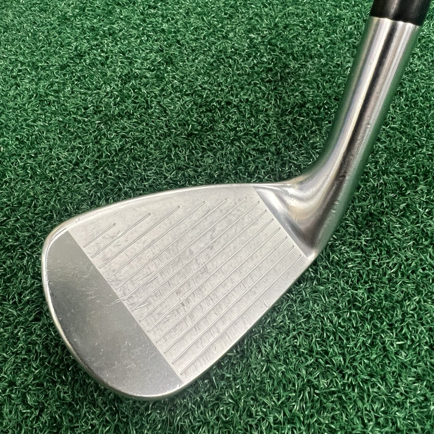 Titleist 716 AP2 Forged PW Pitching Wedge Men's Right Hand S300 Stiff Flex Steel