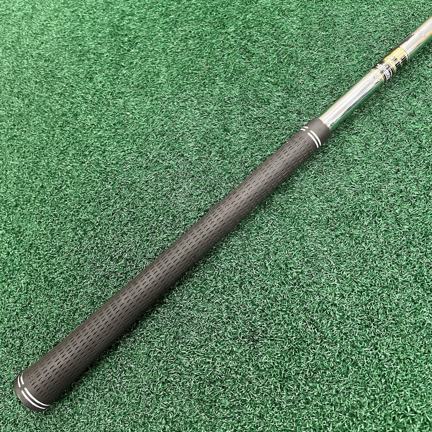 Bridgestone J33 Air Muscle Utility 2 Driving Iron RH Stiff Flex S300 Steel MINT!