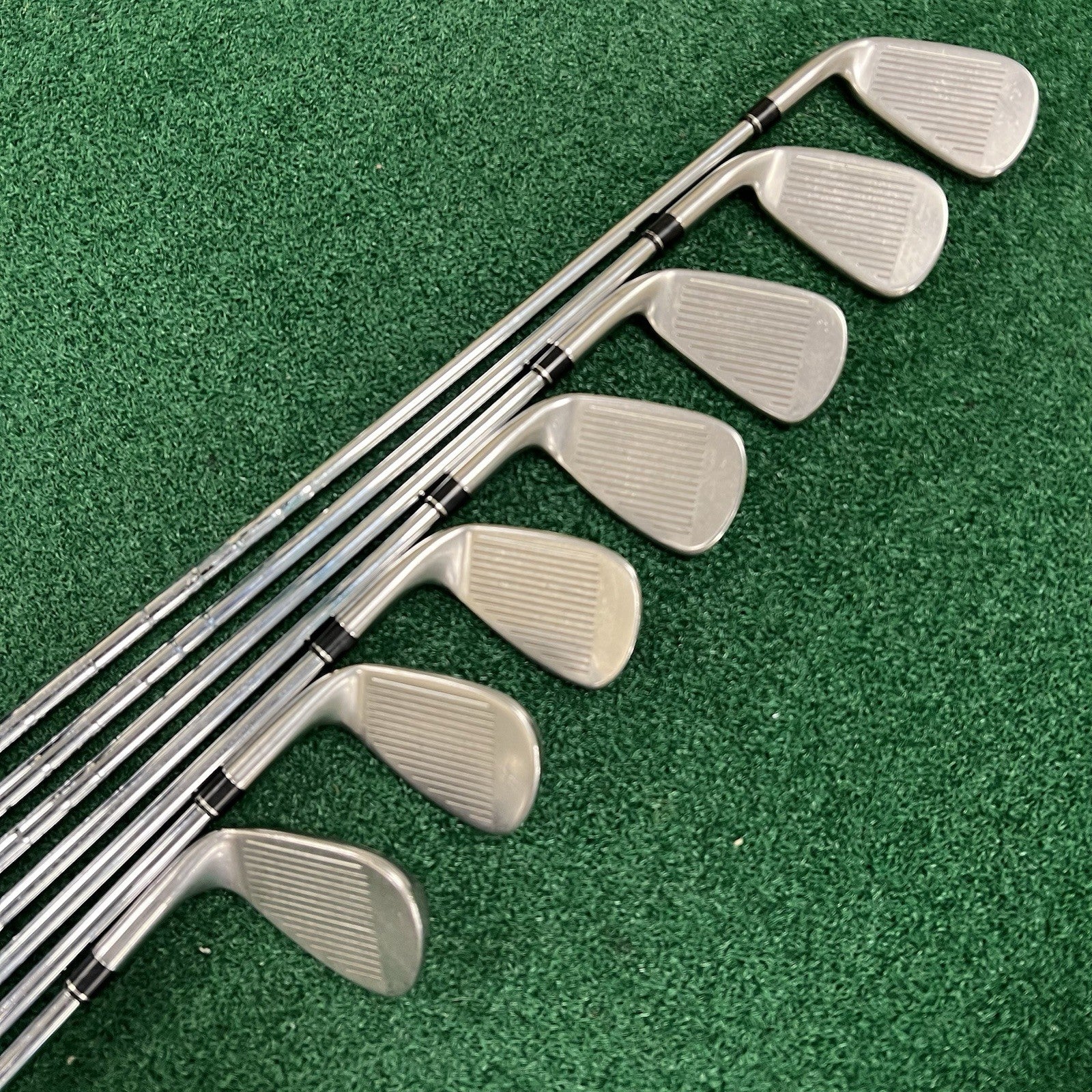 Taylormade M4 Iron Set 5-PW+AW Men's Right Hand Regular Flex KBS Steel Shafts