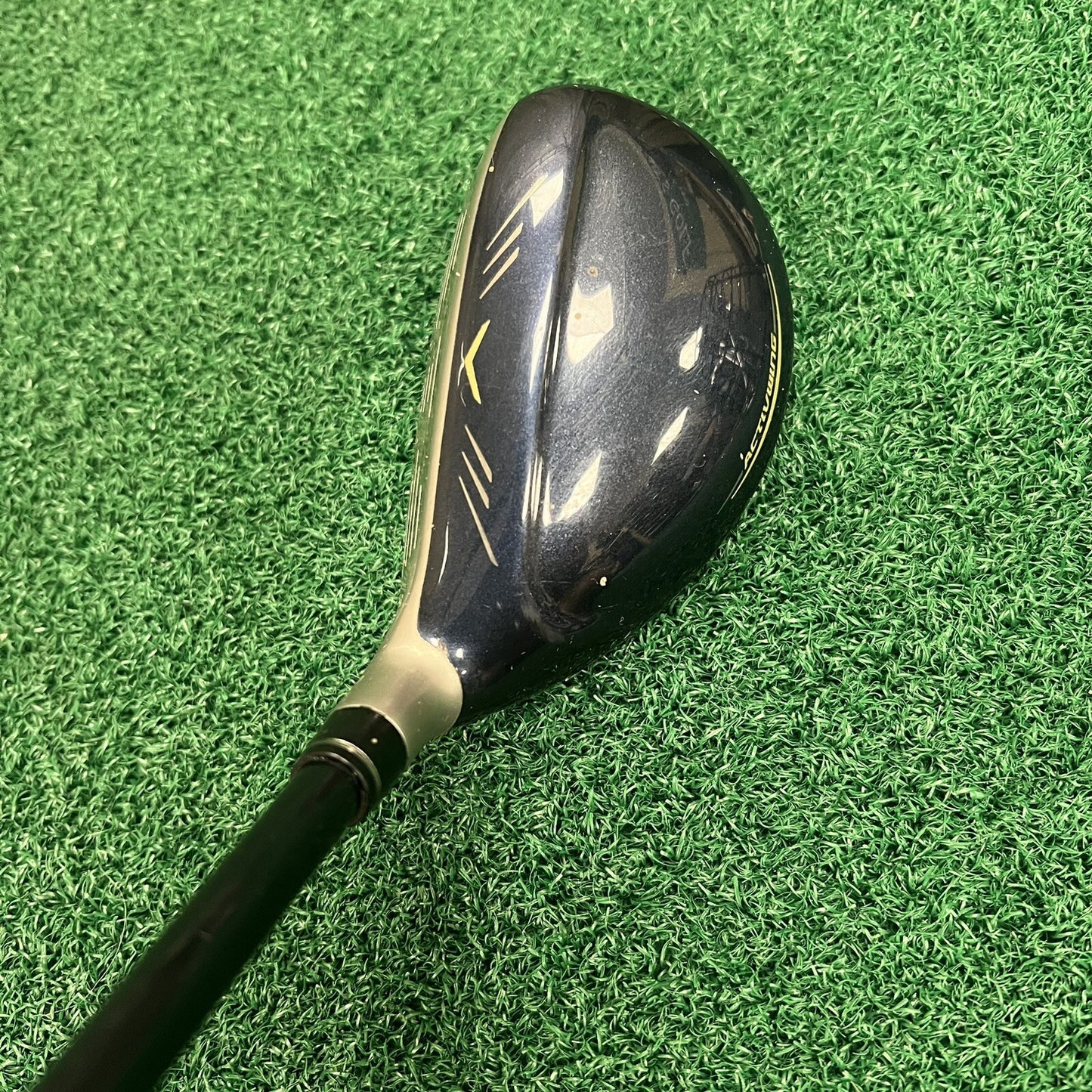 XXIO Golf Club 12 26° 6H Hybrid Regular Flex Graphite Shaft Jumbomax Grip MP1200