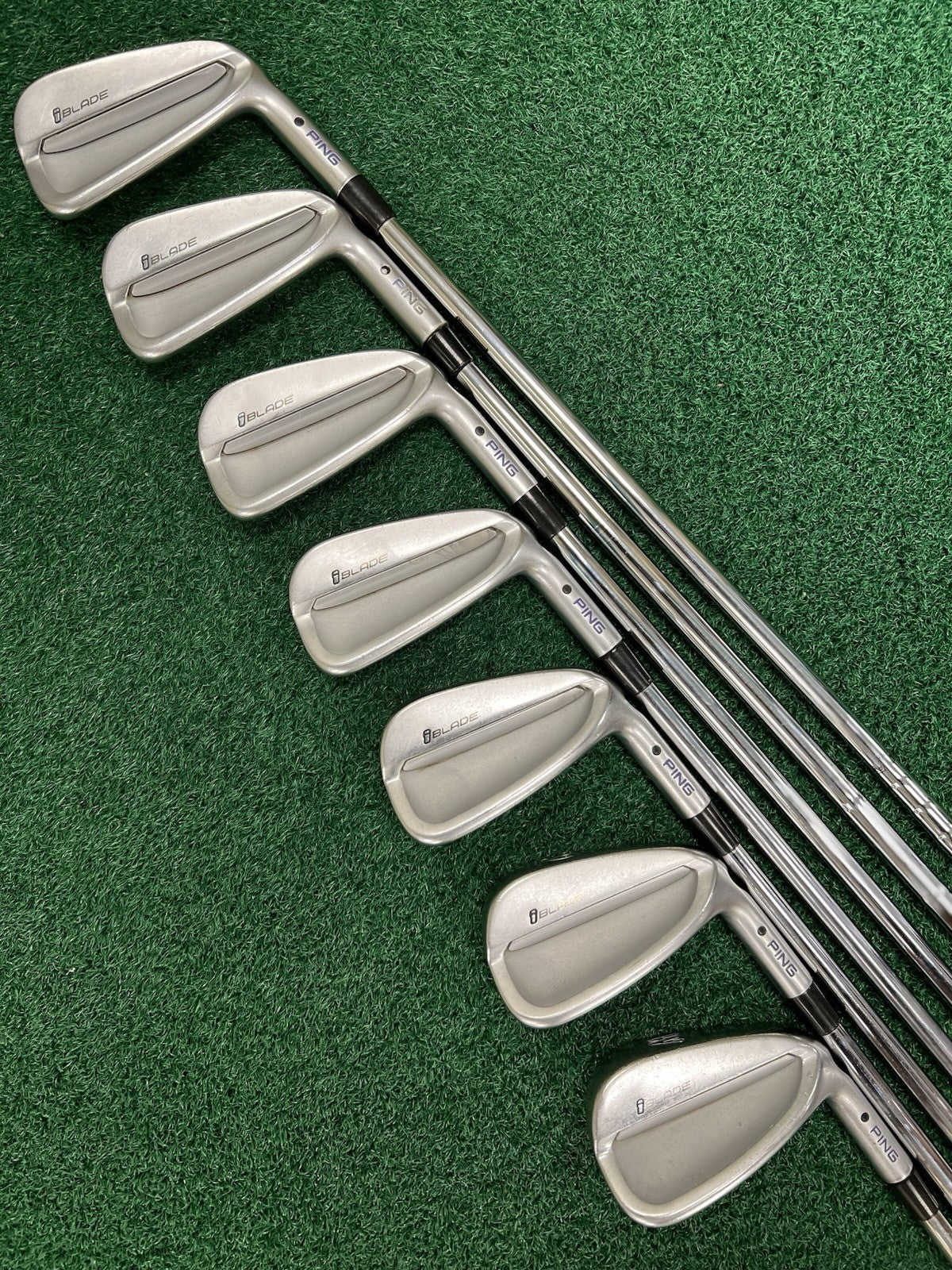 PING iBlade Black Dot Iron Set 4-PW Men's Right Hand Regular Flex Steel Shafts
