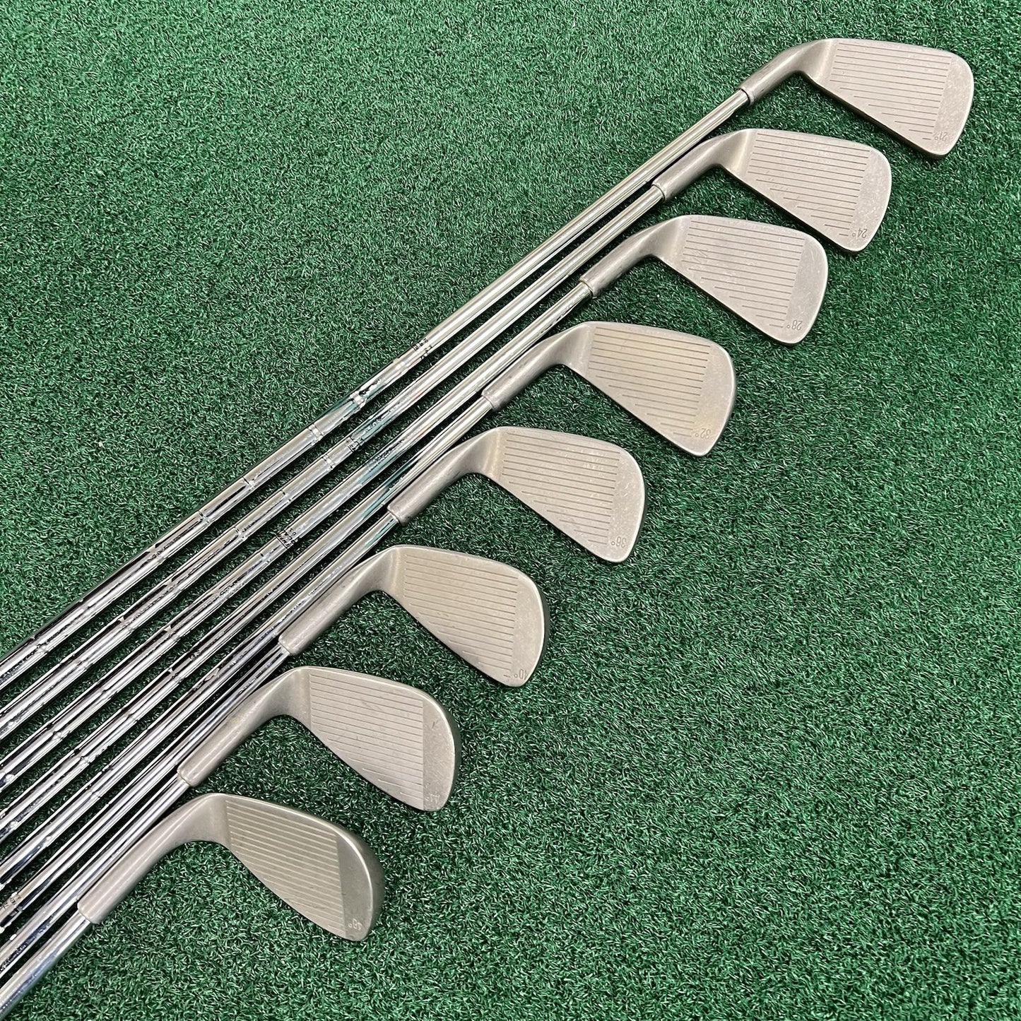 Tommy Armour 845s Silver Scot Iron Set 3-PW Regular Flex Steel Shafts Right Hand