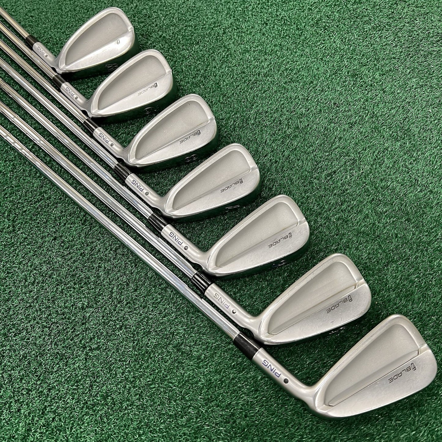 PING iBlade Black Dot Iron Set 4-PW Men's Right Hand Regular Flex Steel Shafts
