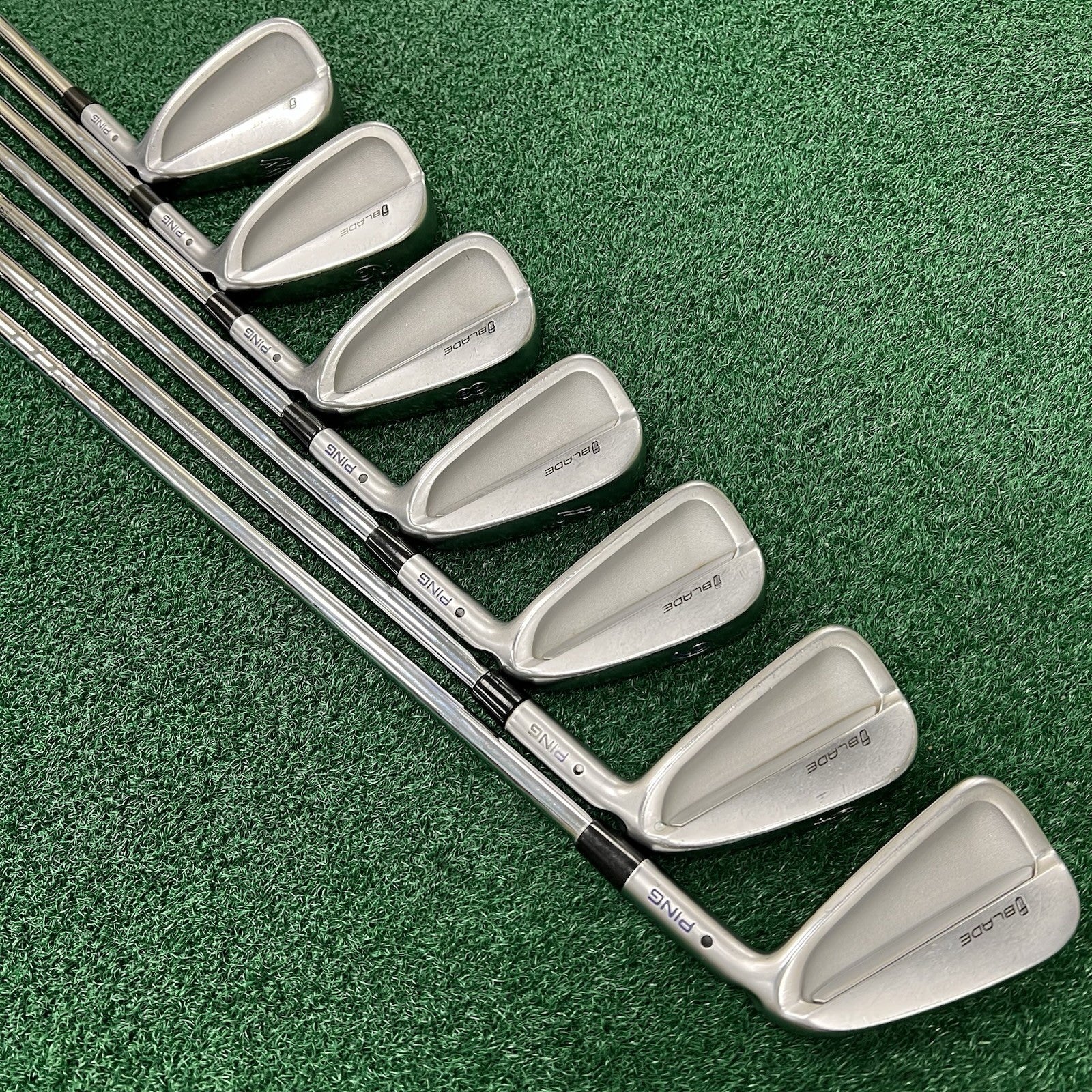 PING iBlade Black Dot Iron Set 4-PW Men's Right Hand Regular Flex Steel Shafts