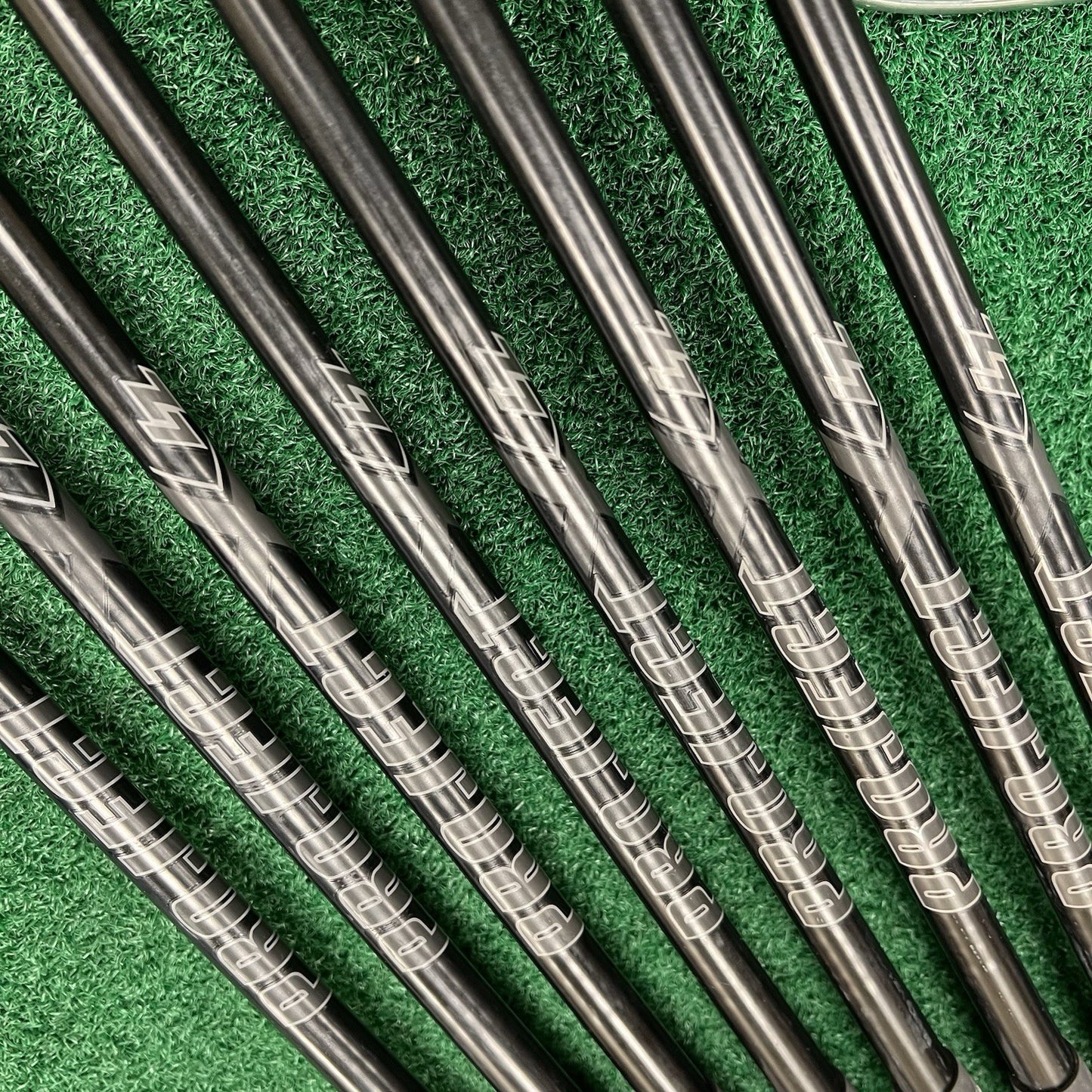 Titleist T200 Black Onyx Iron Set 4-PW+48° MRH Extra Stiff Project X LZ Steel