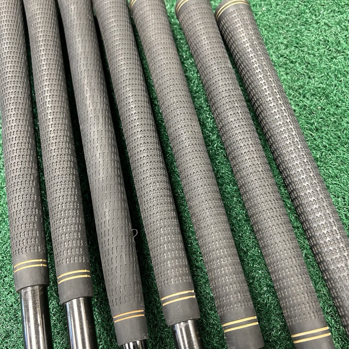 MacGregor Master Oversize Iron Set MRH 4-PW Regular Flex Graphite Shafts