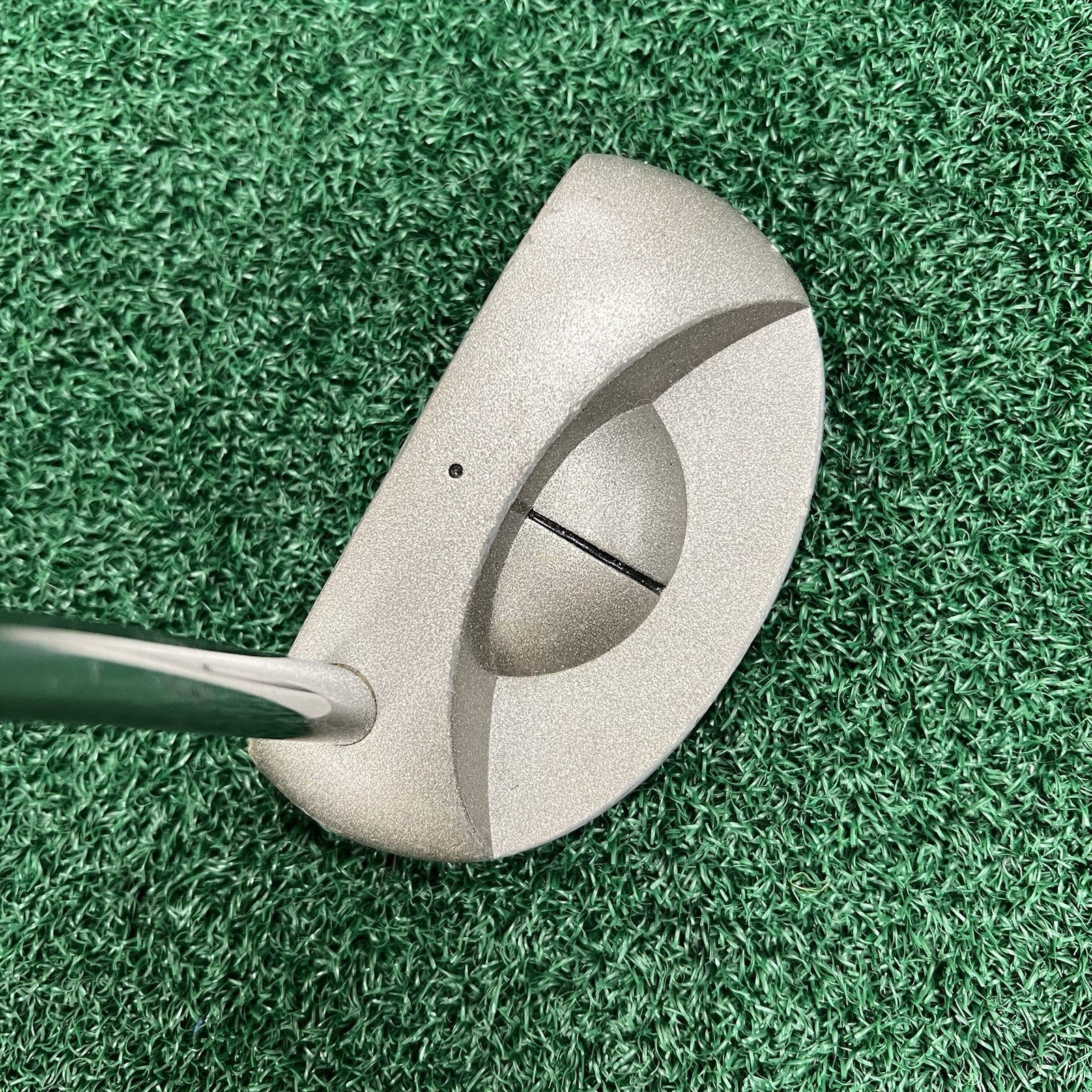 NIKE Junior Golf Mallet Putter 27-inch Right-Handed Steel Shaft Youth Golf Clubs