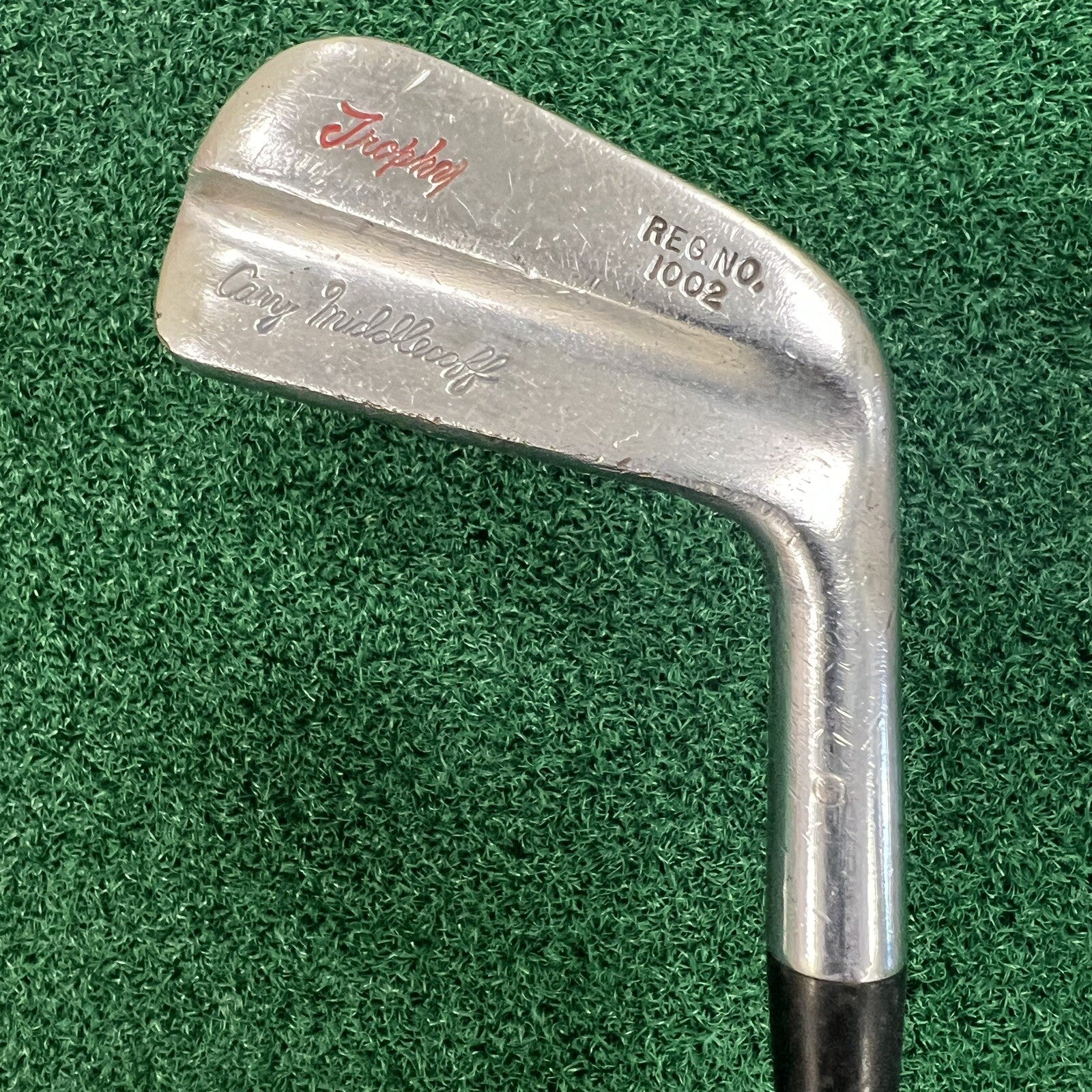 Wilson Trophy Cary Middlecoff Reg. No. 1002 Iron MRH Steel Shaft 38.5" MRH