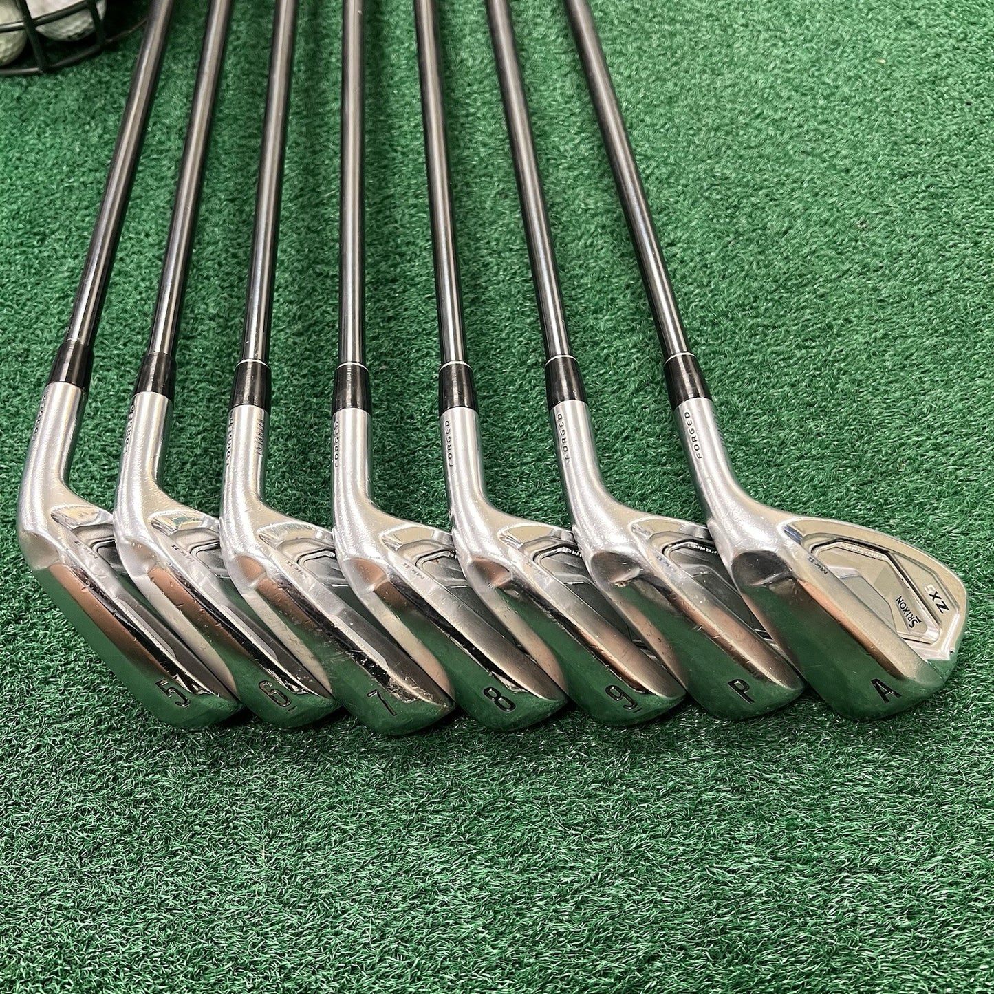 Srixon ZX5 MK-II Iron Set 5-PW+AW Right Hand Regular F3 Flex Graphite Shafts