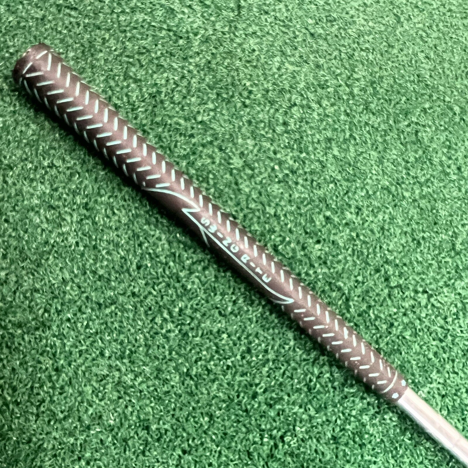 Wilson Trophy Cary Middlecoff Reg. No. 1002 Iron MRH Steel Shaft 38.5" MRH