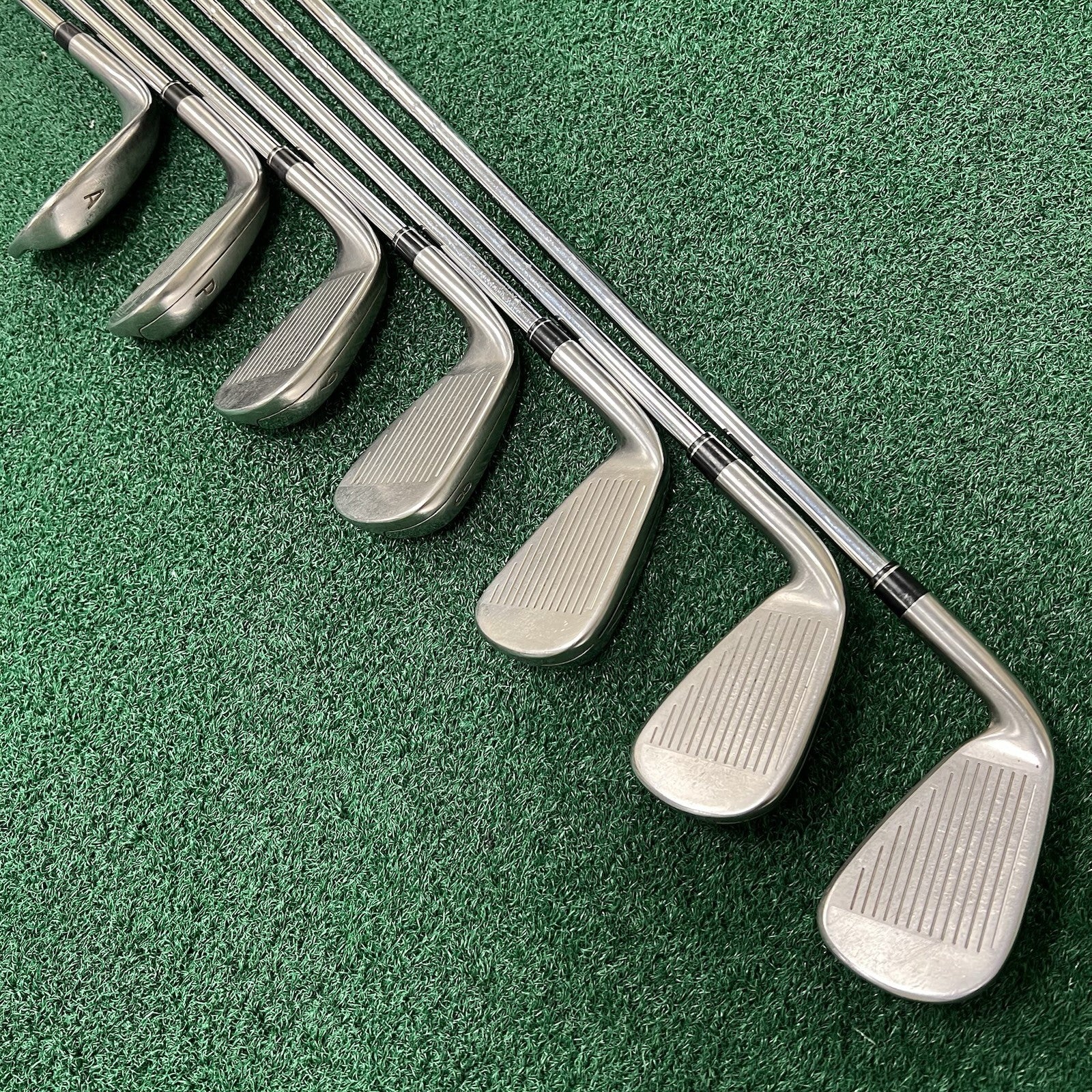 Taylormade M4 Iron Set 5-PW+AW Men's Right Hand Regular Flex KBS Steel Shafts