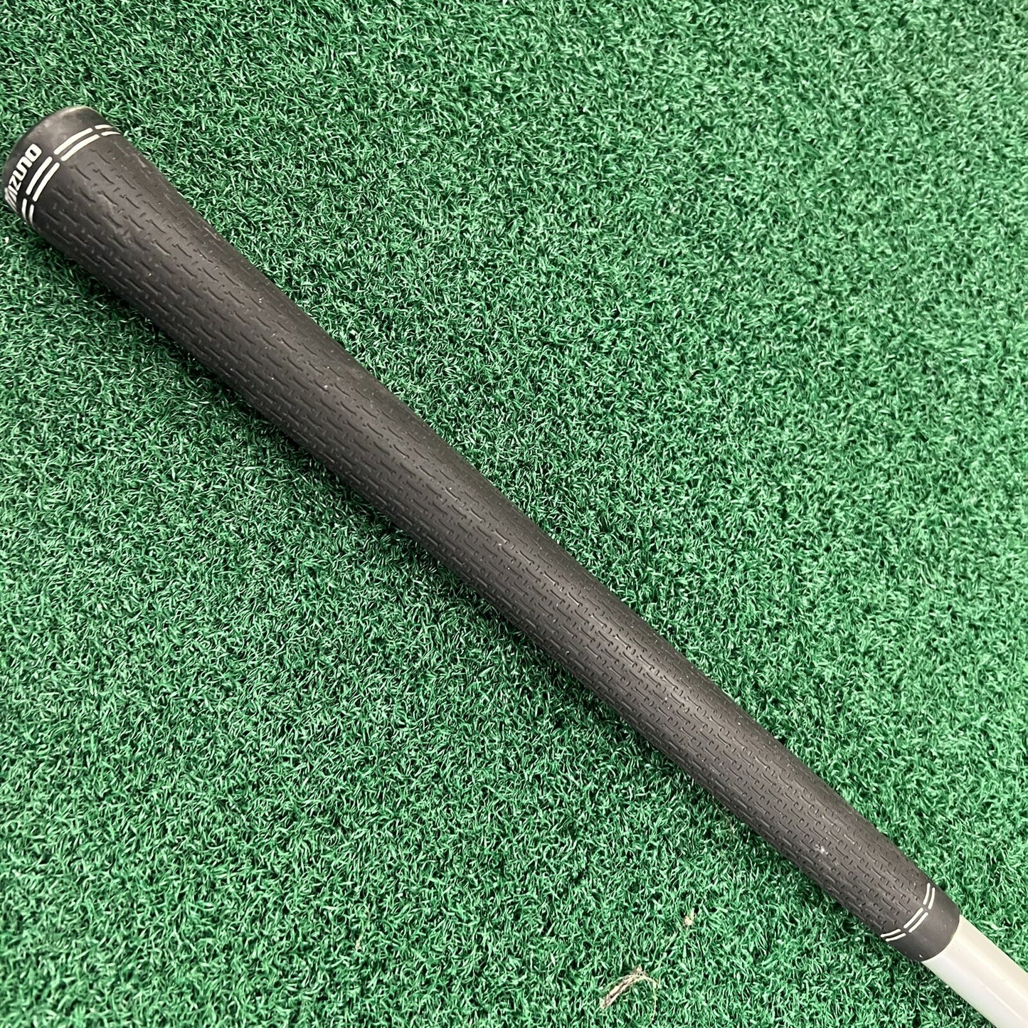 Titleist Titanium 975D Driver 9.5° Stiff Flex  Graphite Shaft Men's RH 45"
