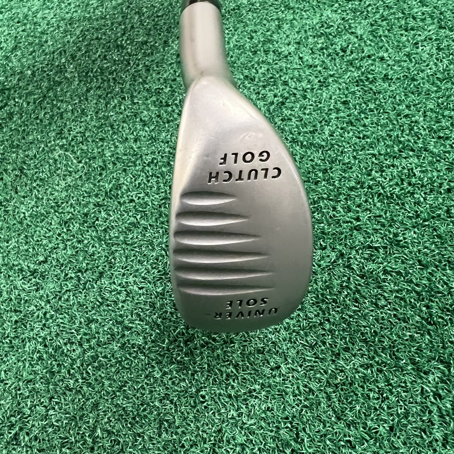The Clutch Iron Univer-SOLE Performance Under Pressure Golf Club MRH 36.5" Steel