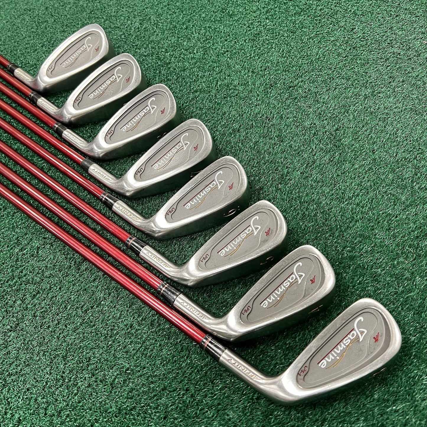 Affinity Jasmine Ladies Starter Iron Set 3-PW Women's Right Hand Ladies Graphite