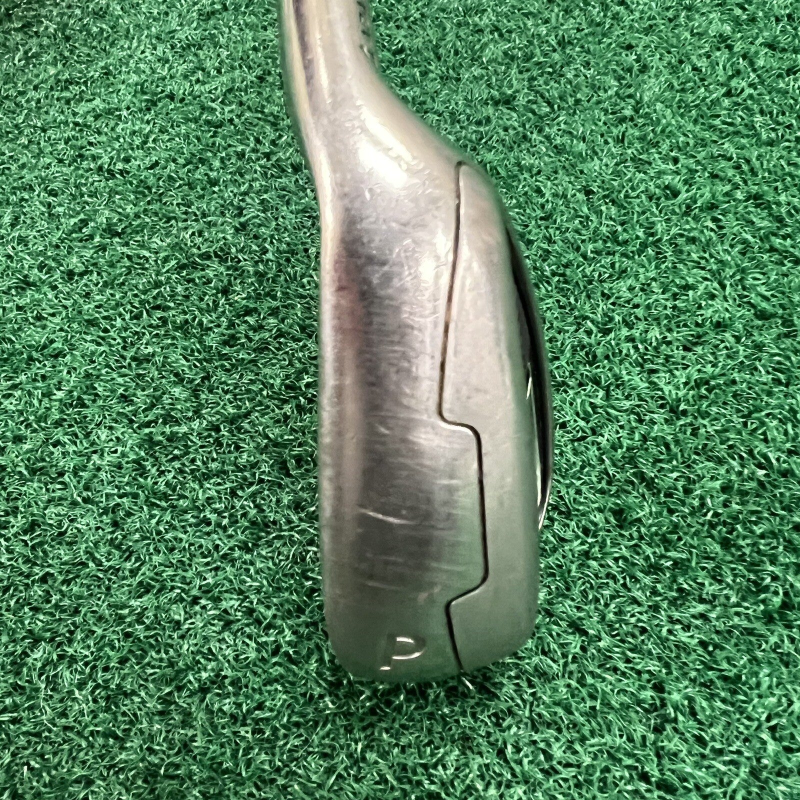 Adams Idea Tech V4 Hybrid PW Pitching Wedge Men's Right Hand Regular Flex Steel