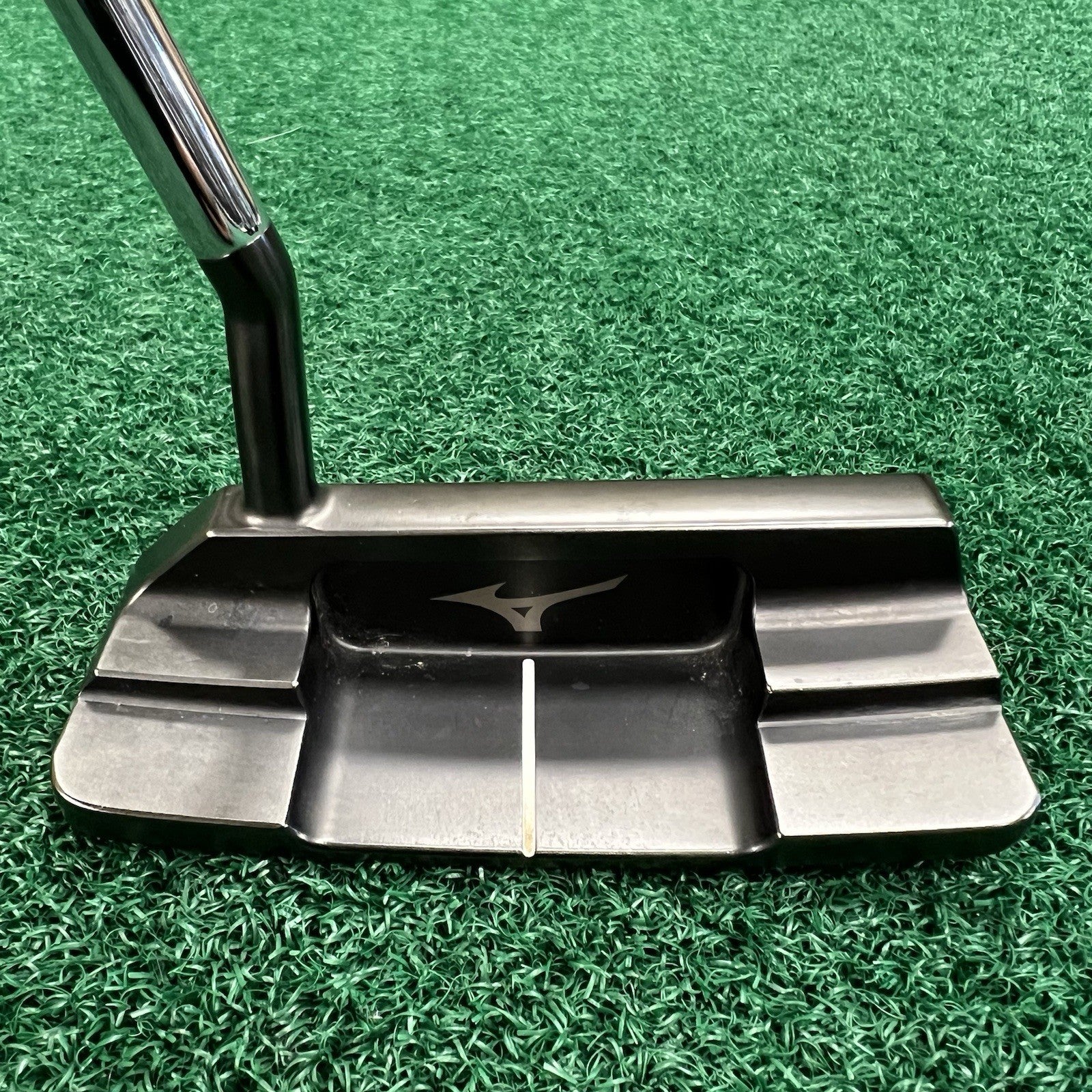 Mizuno M Craft IV Black Ion 34" Putter Men's Right Hand Steel Shaft w/HC CLEAN!