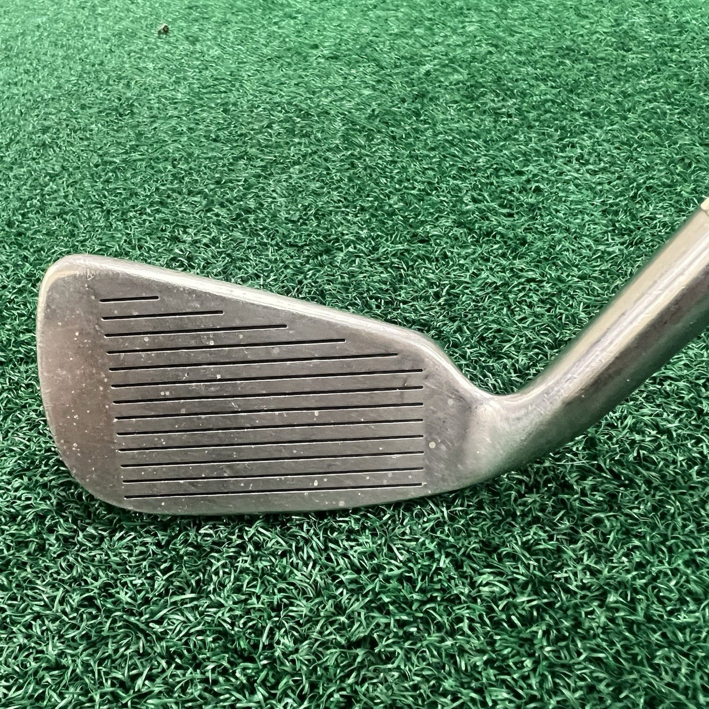 Titleist DTR Single 2 Iron Men's Right Hand Stiff Flex Steel Shaft 39.5"