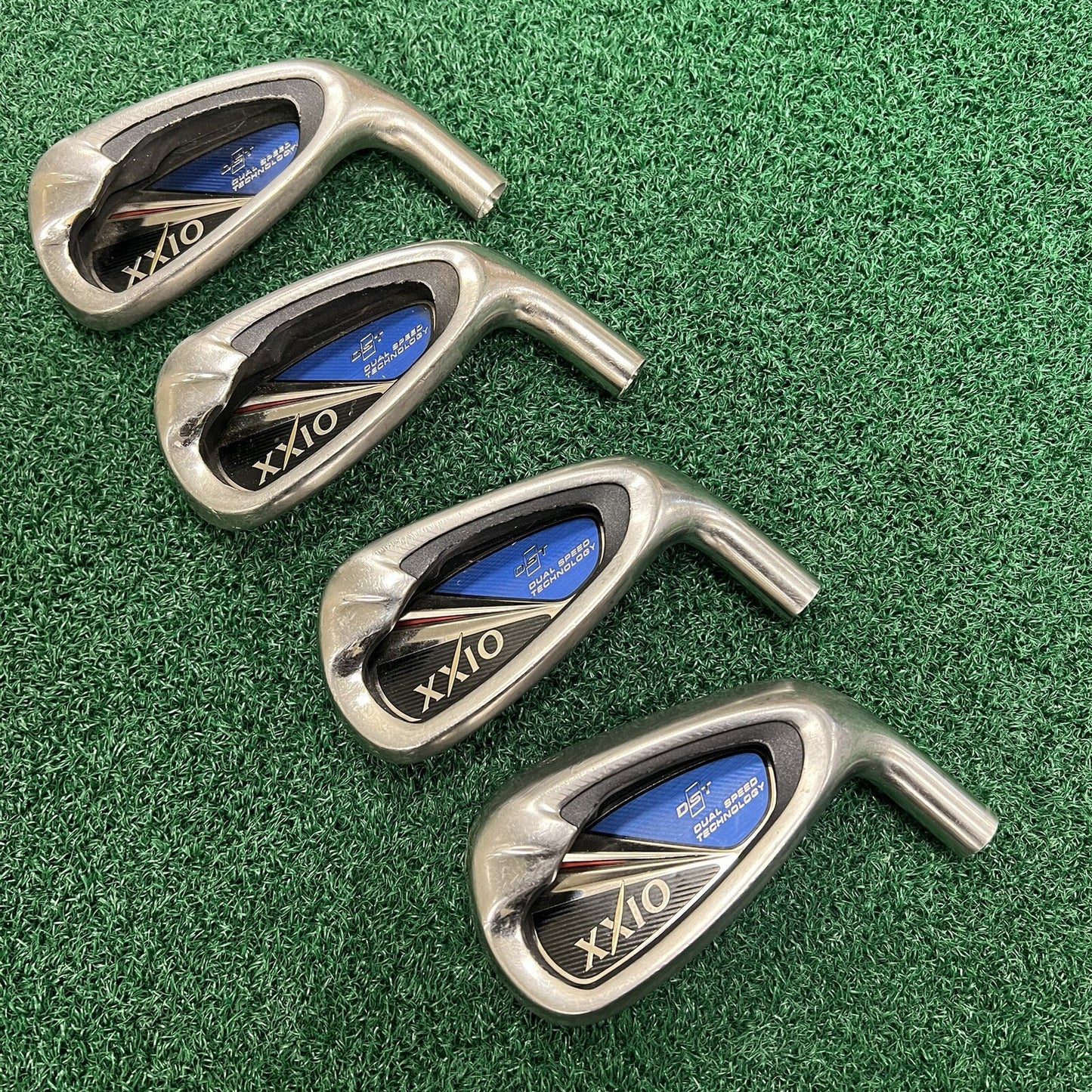 XXIO-8 DST Dual Speed Technology Iron Heads 6-7-8-9 Right Hand Stainless Steel