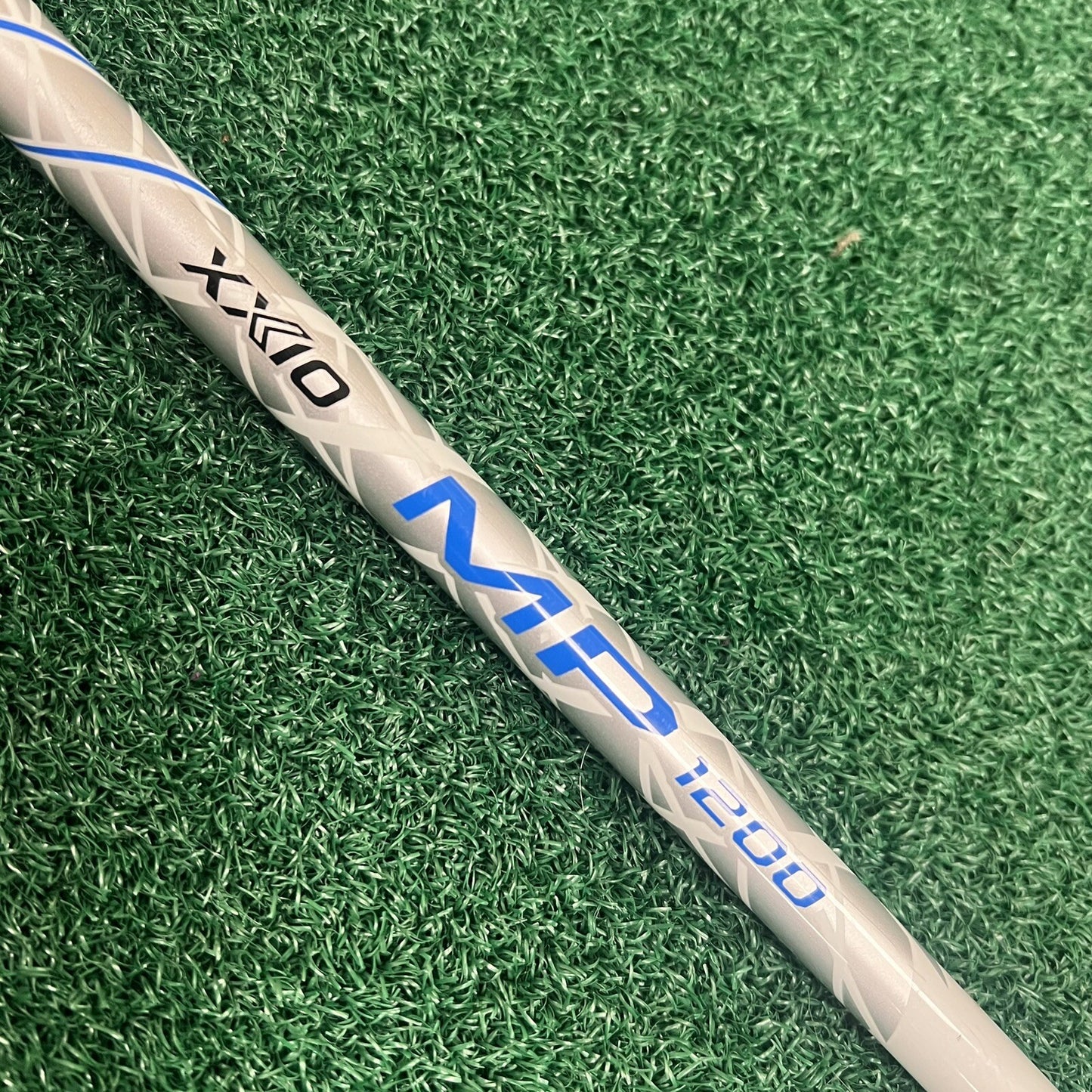 XXIO Golf Club 12 18° 5 Fairway Wood Men's Right Hand Regular Flex Graphite