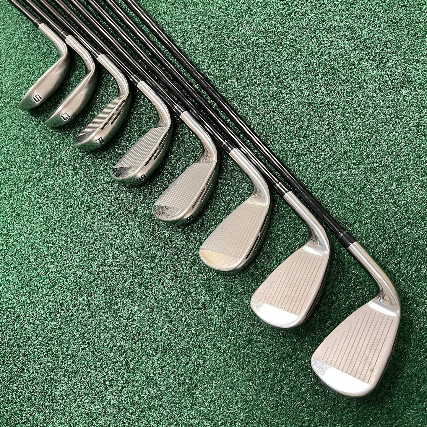 Wilson DynaPower Iron Set 5-PW+GW Iron Set Regular Flex Tensei Graphite Shafts