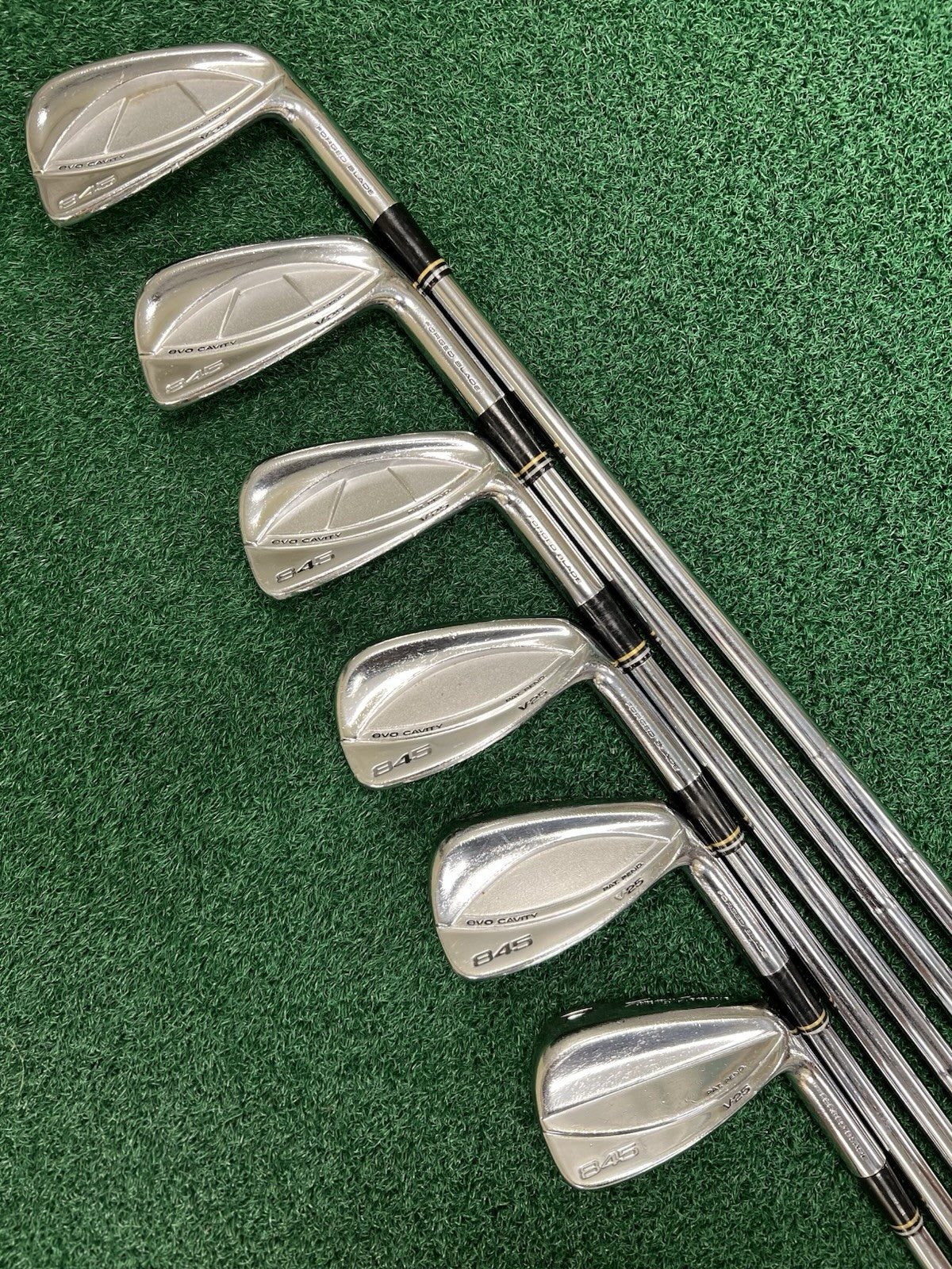 Tommy Armour 845 EVO V-25 Forged Iron Set 5-PW Men's Right Hand S300 Stiff Steel