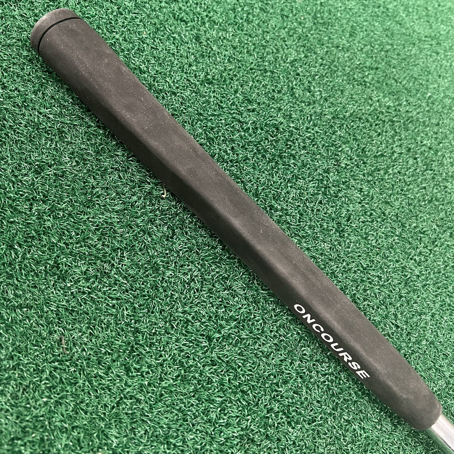 Palm Springs "New Yorker"  8802 Style Heel-Shafted Putter MRH