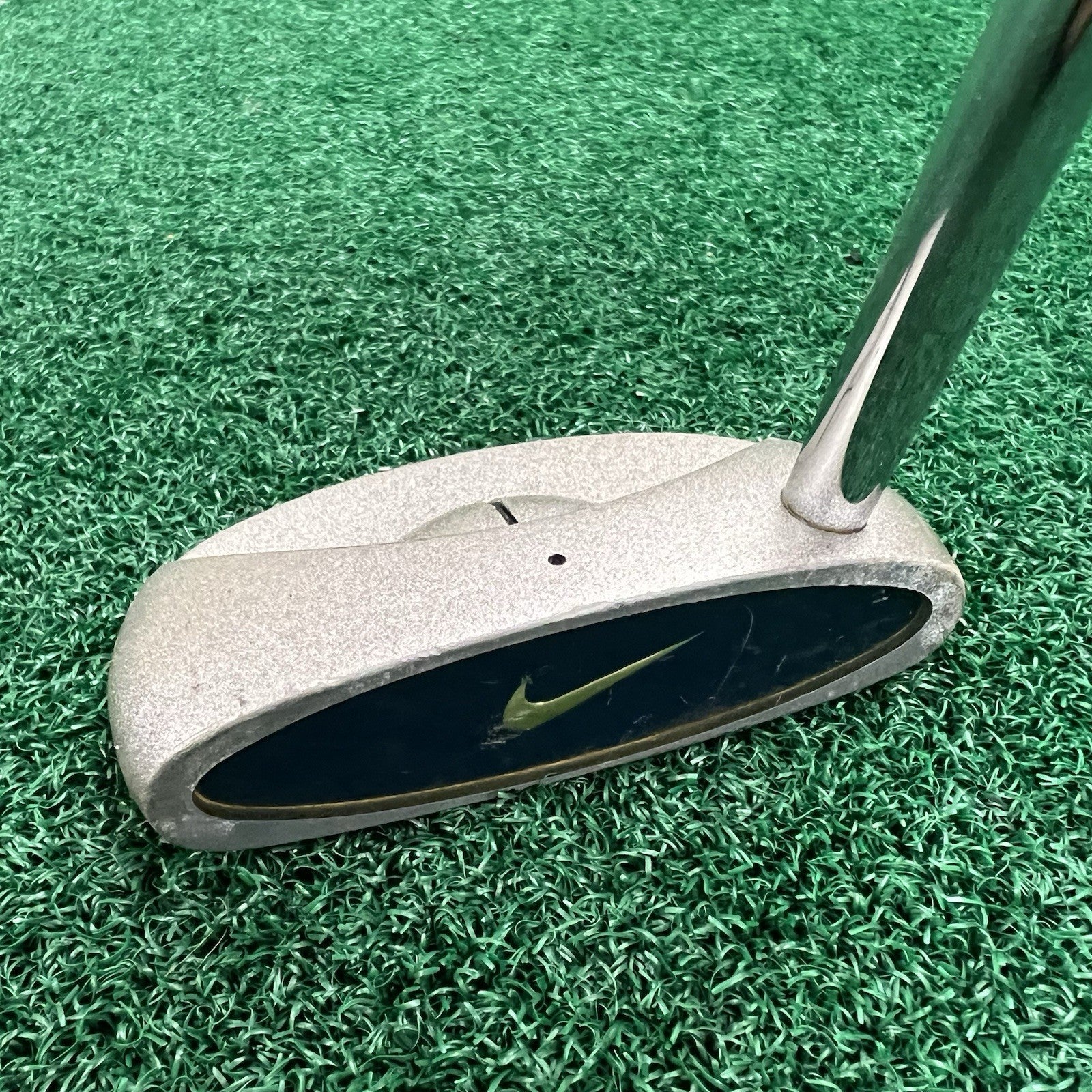 NIKE Junior Golf Mallet Putter 27-inch Right-Handed Steel Shaft Youth Golf Clubs