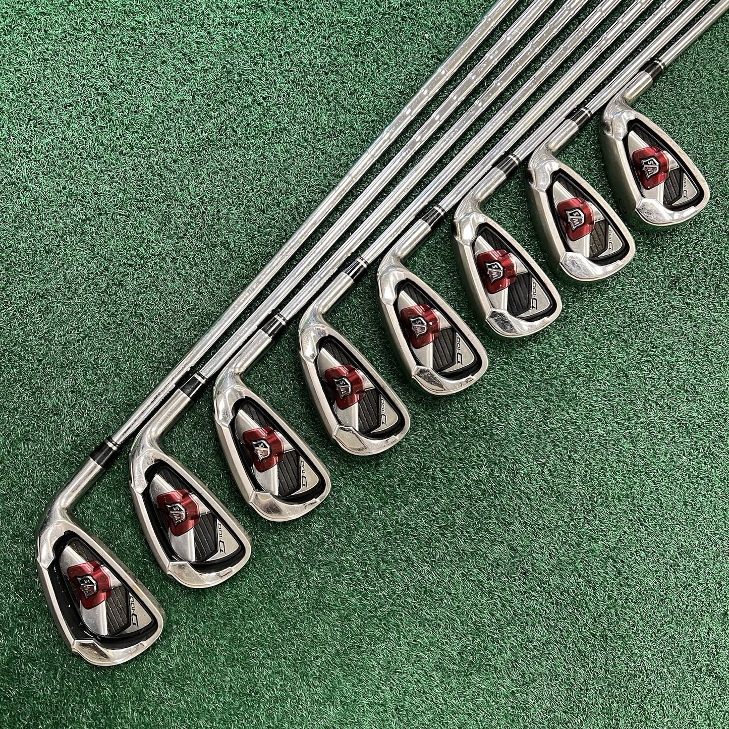 Wilson Staff D100 Iron Set 4-PW+GW Men's Right Hand Regular Flex Steel Shafts