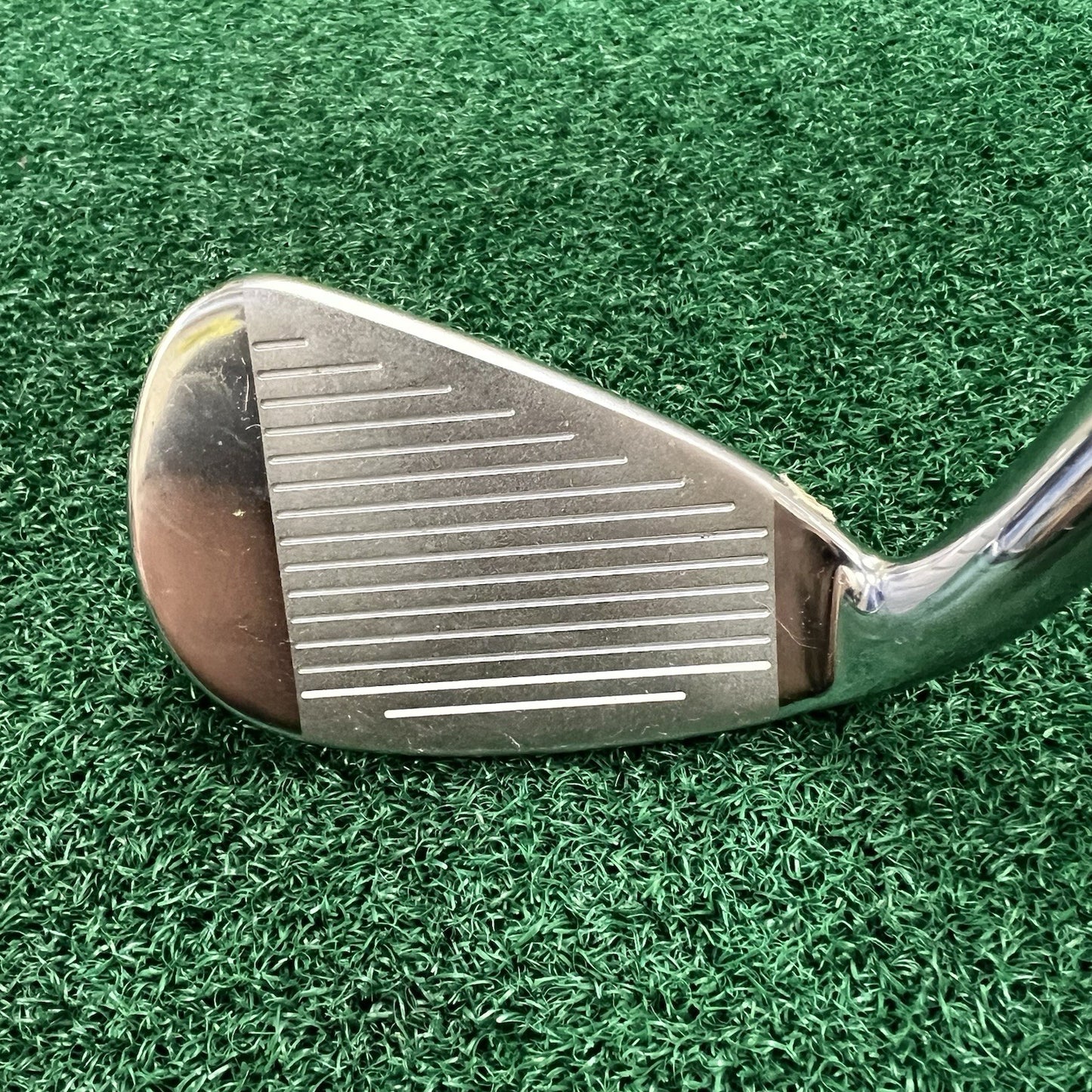 Taylormade R7 CGB Max Single 6 Iron Men's Right Hand Stiff Flex Graphite Shaft