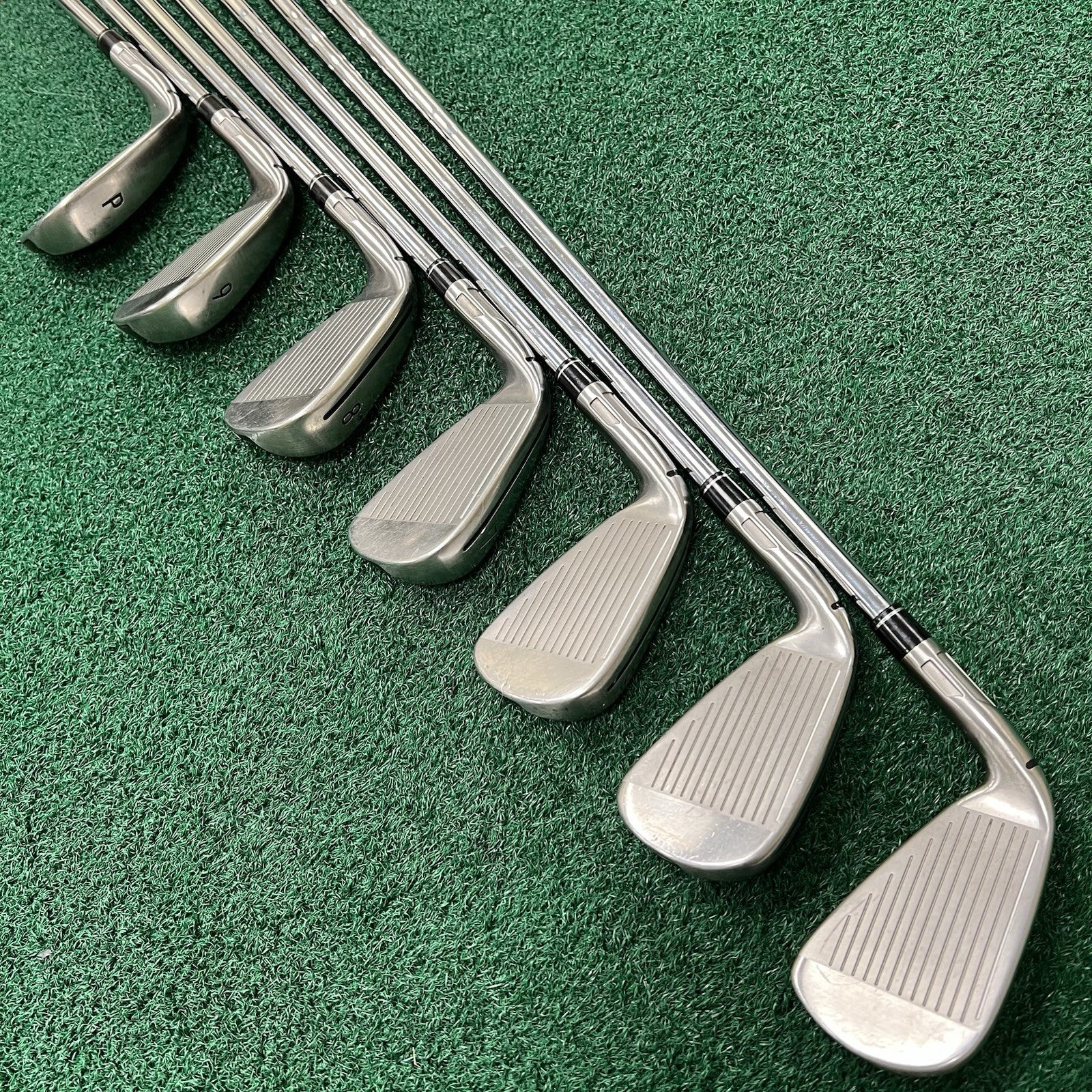 TaylorMade Stealth Iron Set 4-PW Regular Flex Steel KBS Max MT R85 Shafts MRH