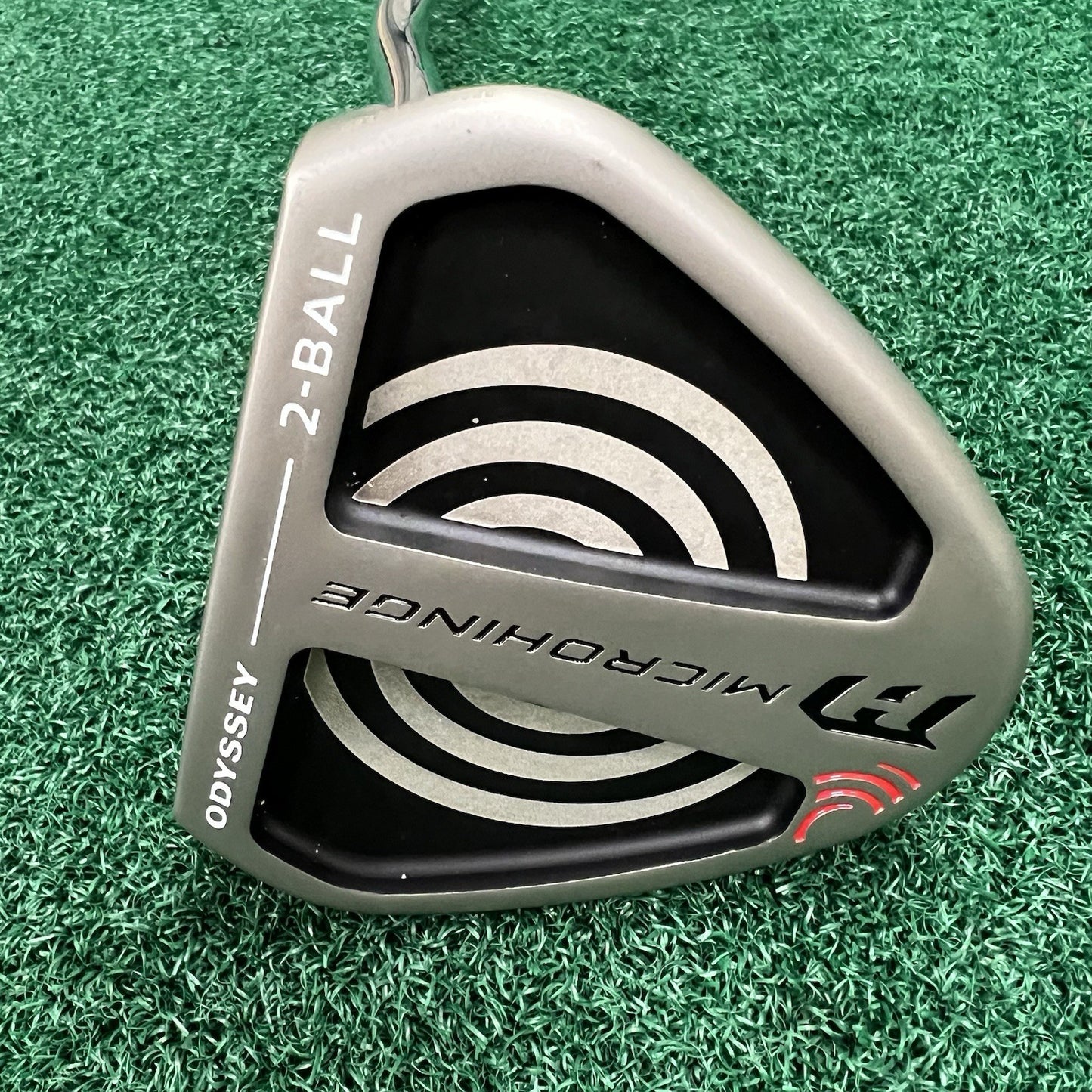 Odyssey Microhinge 2-Ball 35" Mallet Putter Men's Right Hand MINT CONDITION!