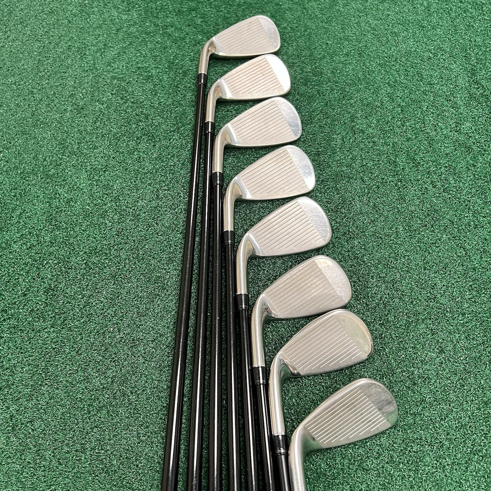 Wilson DynaPower Iron Set 5-PW+GW Iron Set Regular Flex Tensei Graphite Shafts