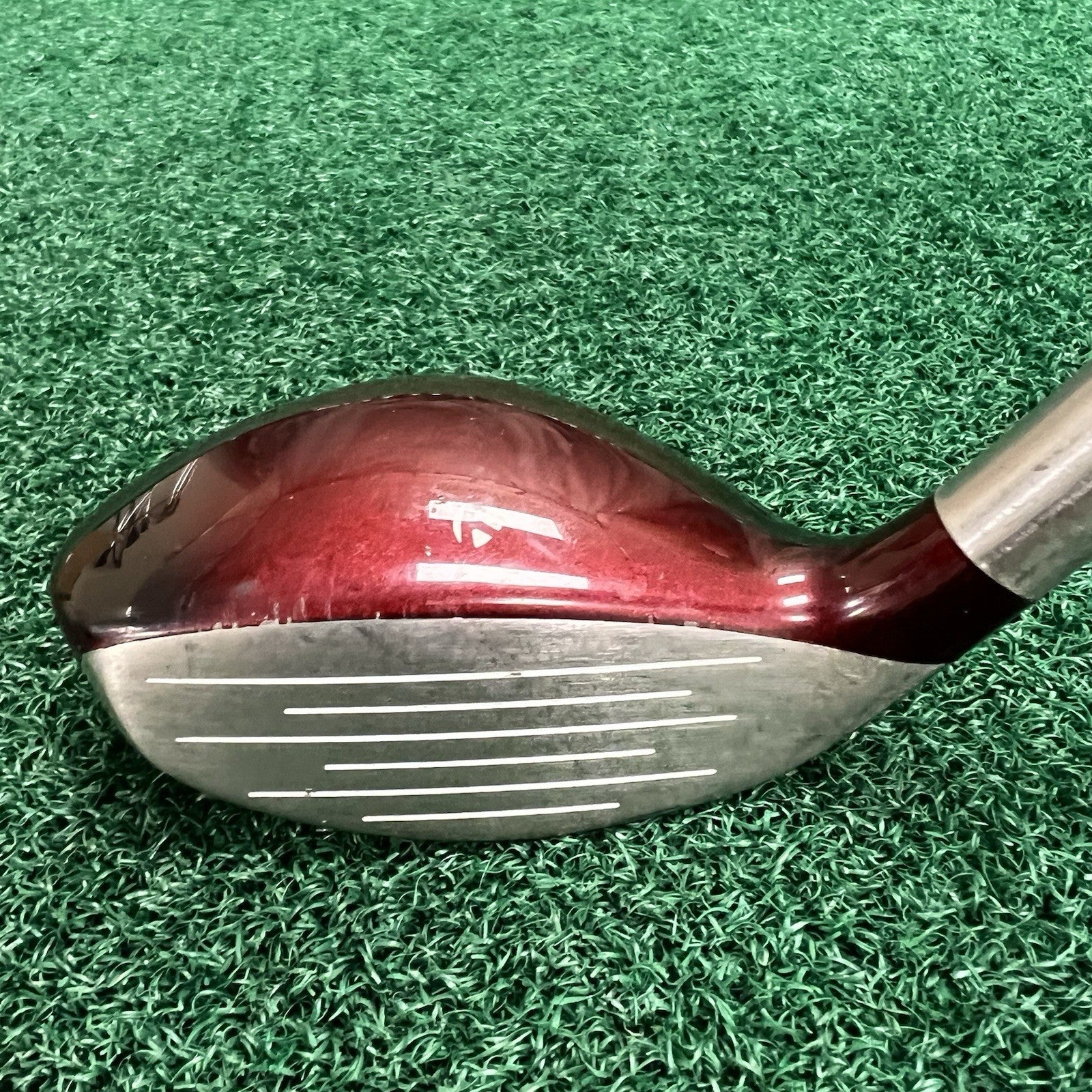 TaylorMade R7 CGB Max 3 Hybrid 19° Men's Right Hand Stiff Flex Graphite Shaft