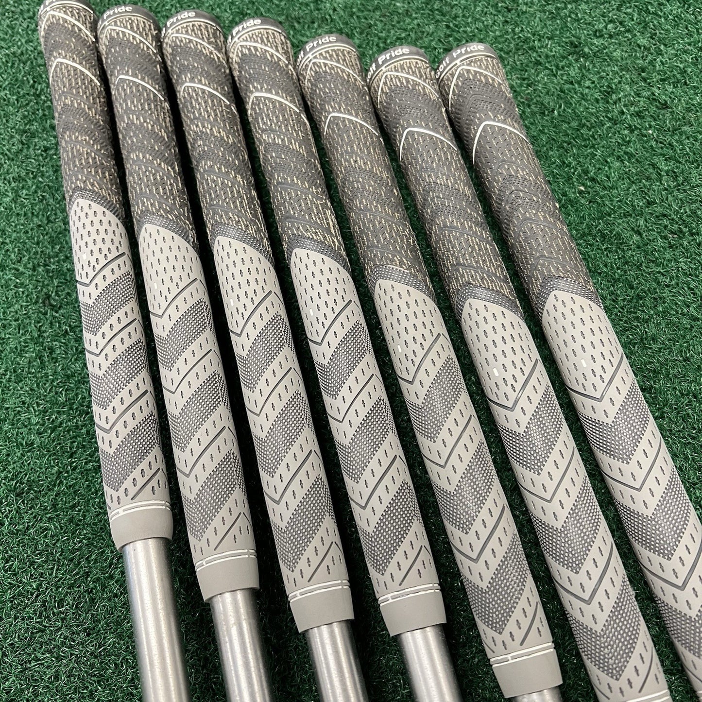 Mizuno MP18 COMBO Iron Set MRH 4-PW X-Stiff KBS C-Taper 130 X Steel Shafts +3/4"