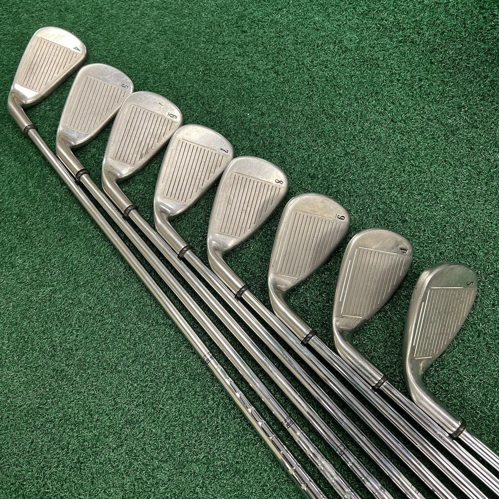 Callaway X-20 Iron Set 4-PW+SW Right Hand Uniflex Steel Shafts WINN MID Grips