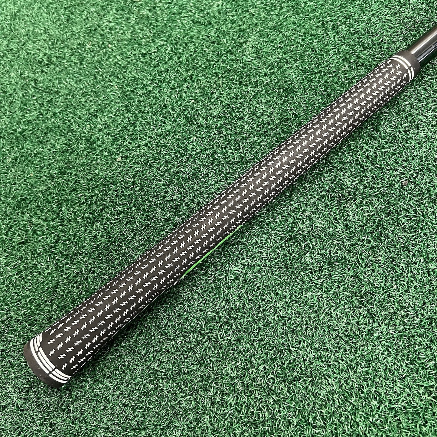 Cobra UST Mamiya LinQ White M40X 6F4 Stiff Flex Driver Shaft Cobra Adapter 44”