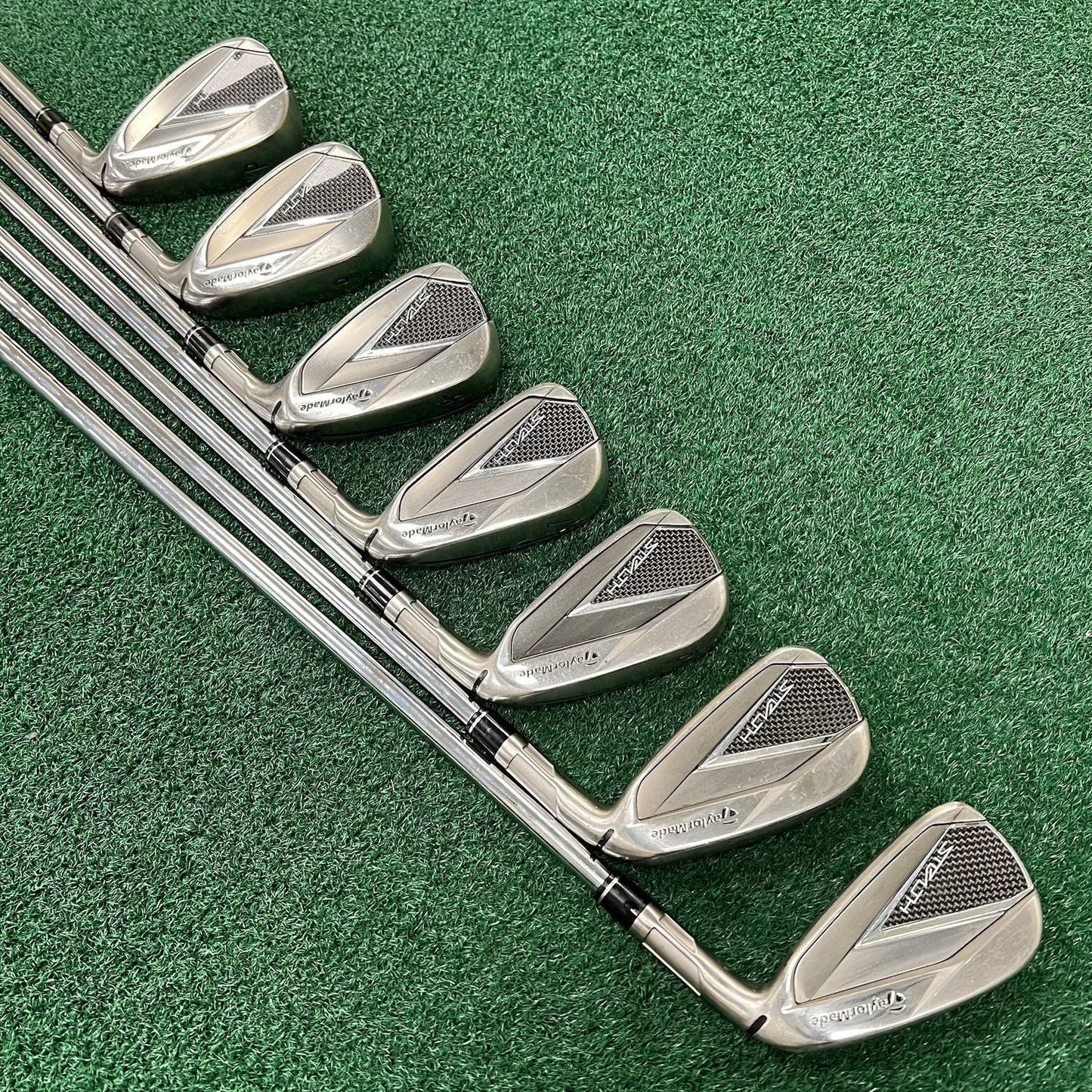 TaylorMade Stealth Iron Set 4-PW Regular Flex Steel KBS Max MT R85 Shafts MRH