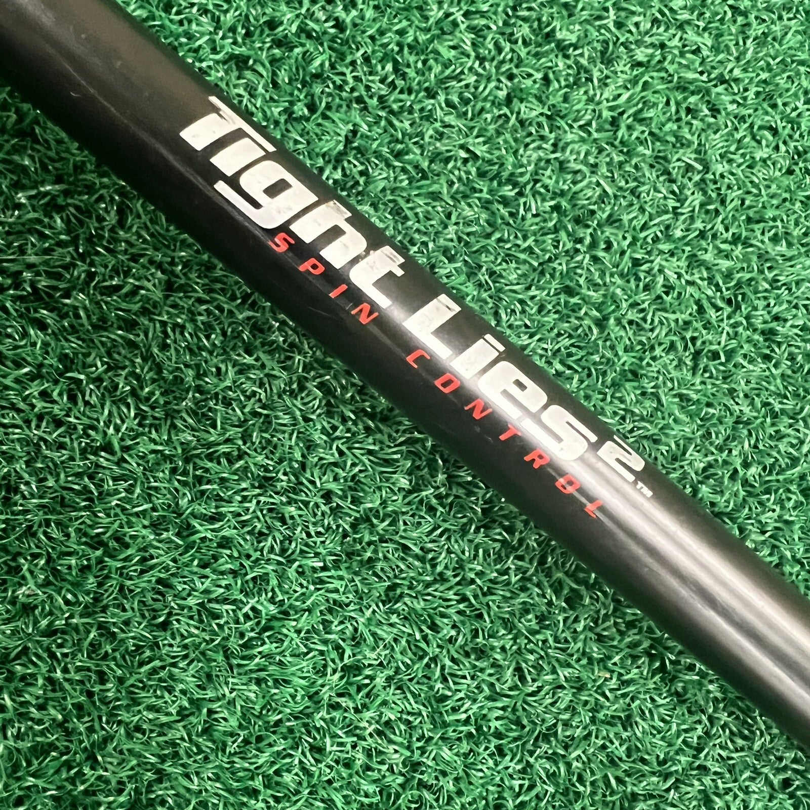 Adams Tight Lies 2 Strong 3 Fairway Wood 13°  Adams Regular GR Shaft 43" Length