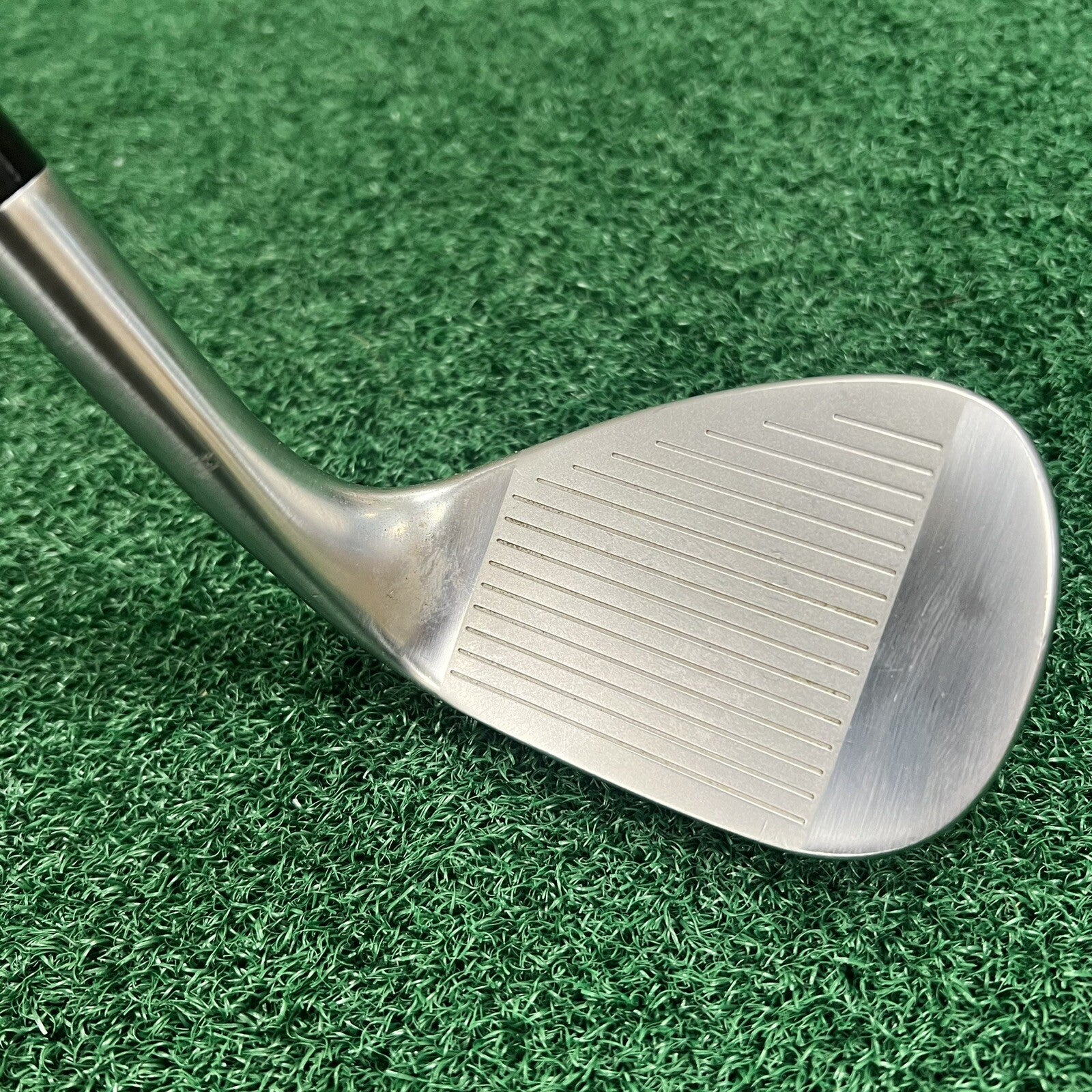 Taylormade Milled Grind MG Satin Sand Wedge 56° SB-12 Wedge Steel Shaft MRH