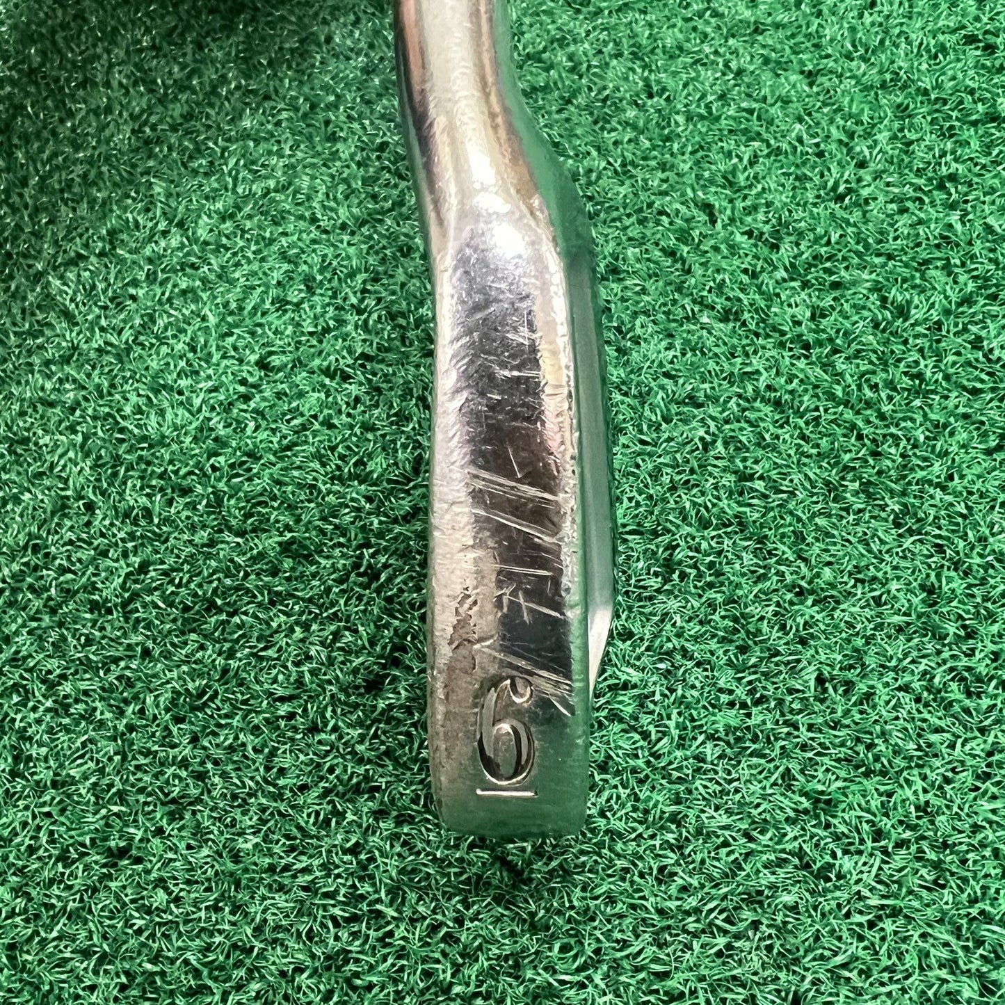 Titleist CB 690 Forged Single 6 Iron Men's Right Hand S300 Stiff Flex Steel