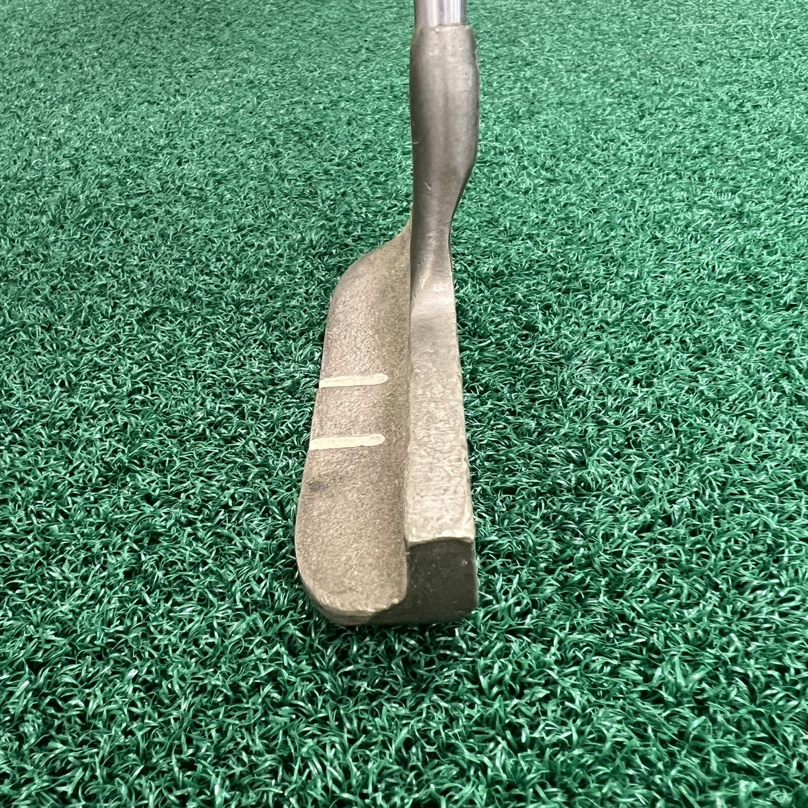 Lynx Right Angle #6 Putter Men's Right Hand Regular Flex Steel Shaft 35"